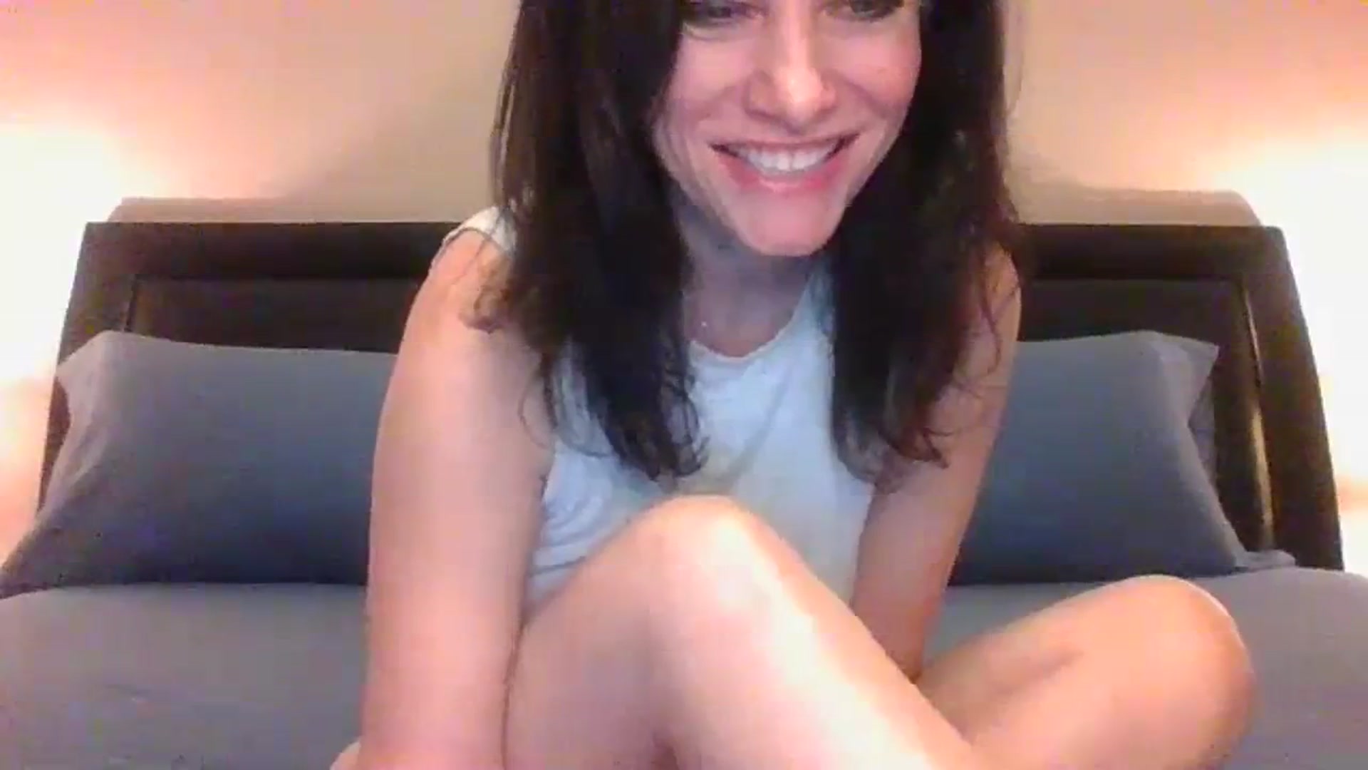 Gallery image thumbnail from LVDOLL's myfreecams stream on, 11/06/2023, 01:42 image 19 of 20