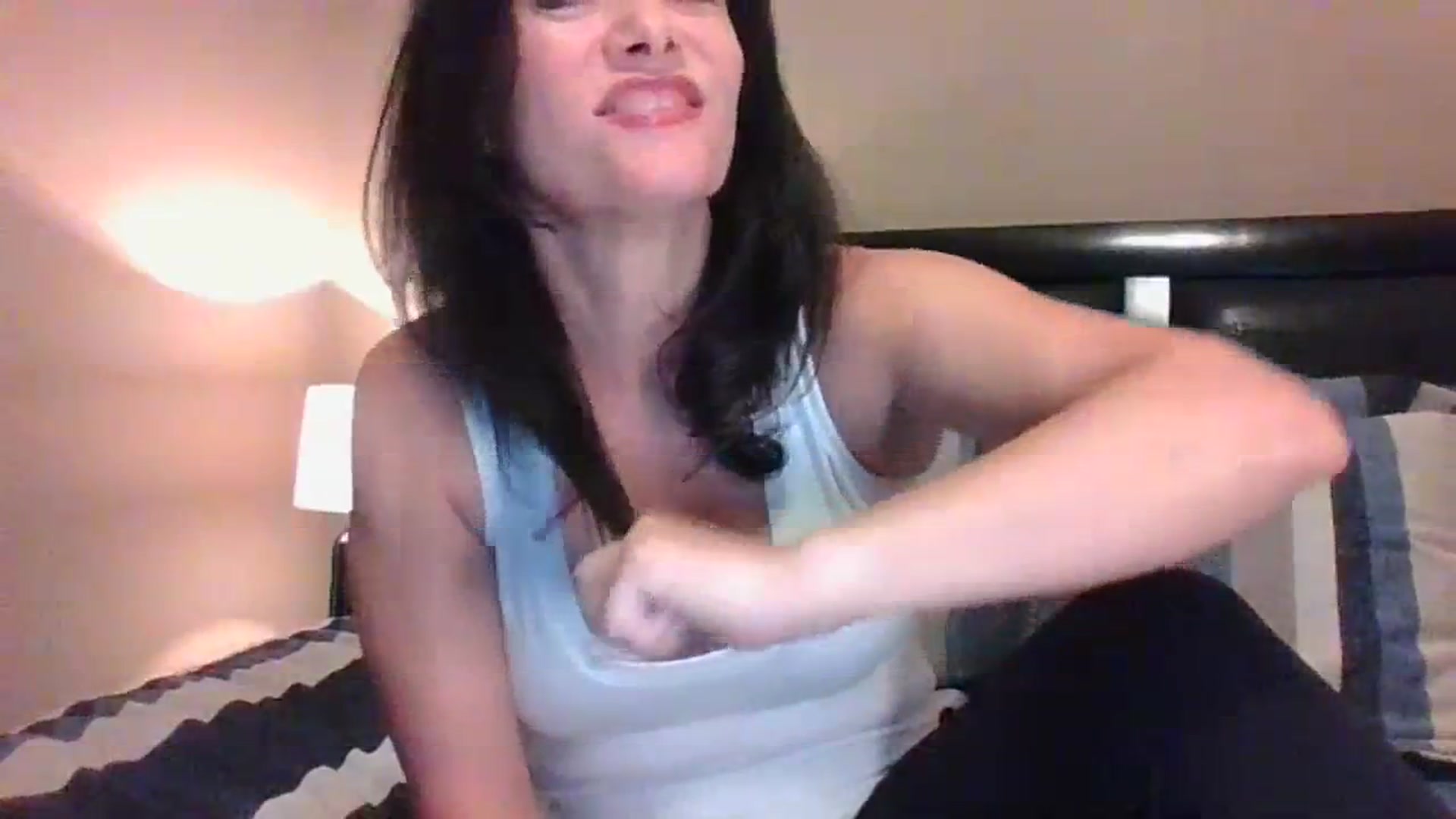 Gallery image thumbnail from LVDOLL's myfreecams stream on, 11/16/2023, 03:11 image 6 of 20