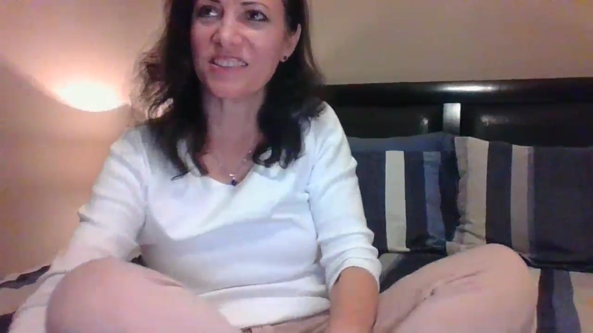 Gallery image thumbnail from LVDOLL's myfreecams stream on, 11/17/2023, 03:40 image 12 of 20