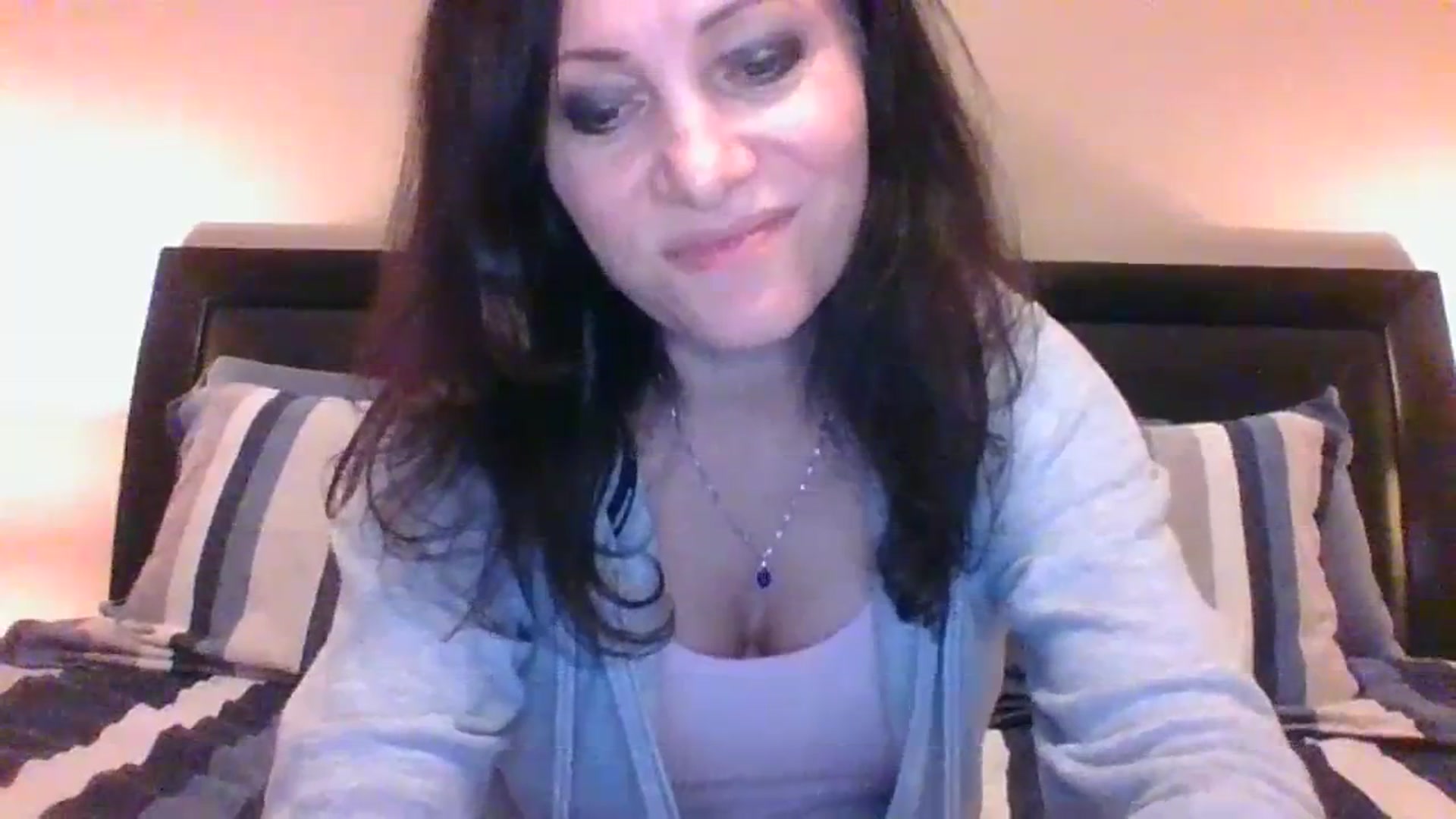 Gallery image thumbnail from LVDOLL's myfreecams stream on, 11/20/2023, 04:06 image 3 of 20