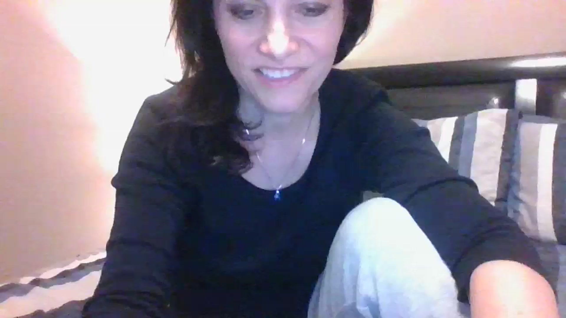 Gallery image thumbnail from LVDOLL's myfreecams stream on, 11/22/2023, 07:35 image 11 of 20