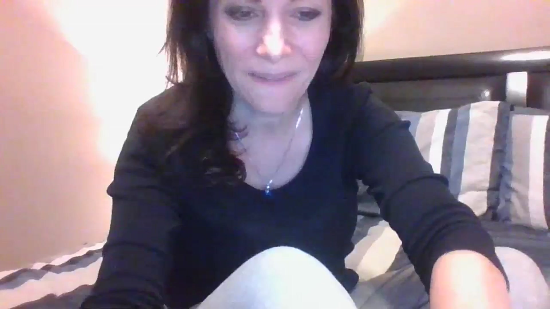 Gallery image thumbnail from LVDOLL's myfreecams stream on, 11/22/2023, 07:35 image 12 of 20