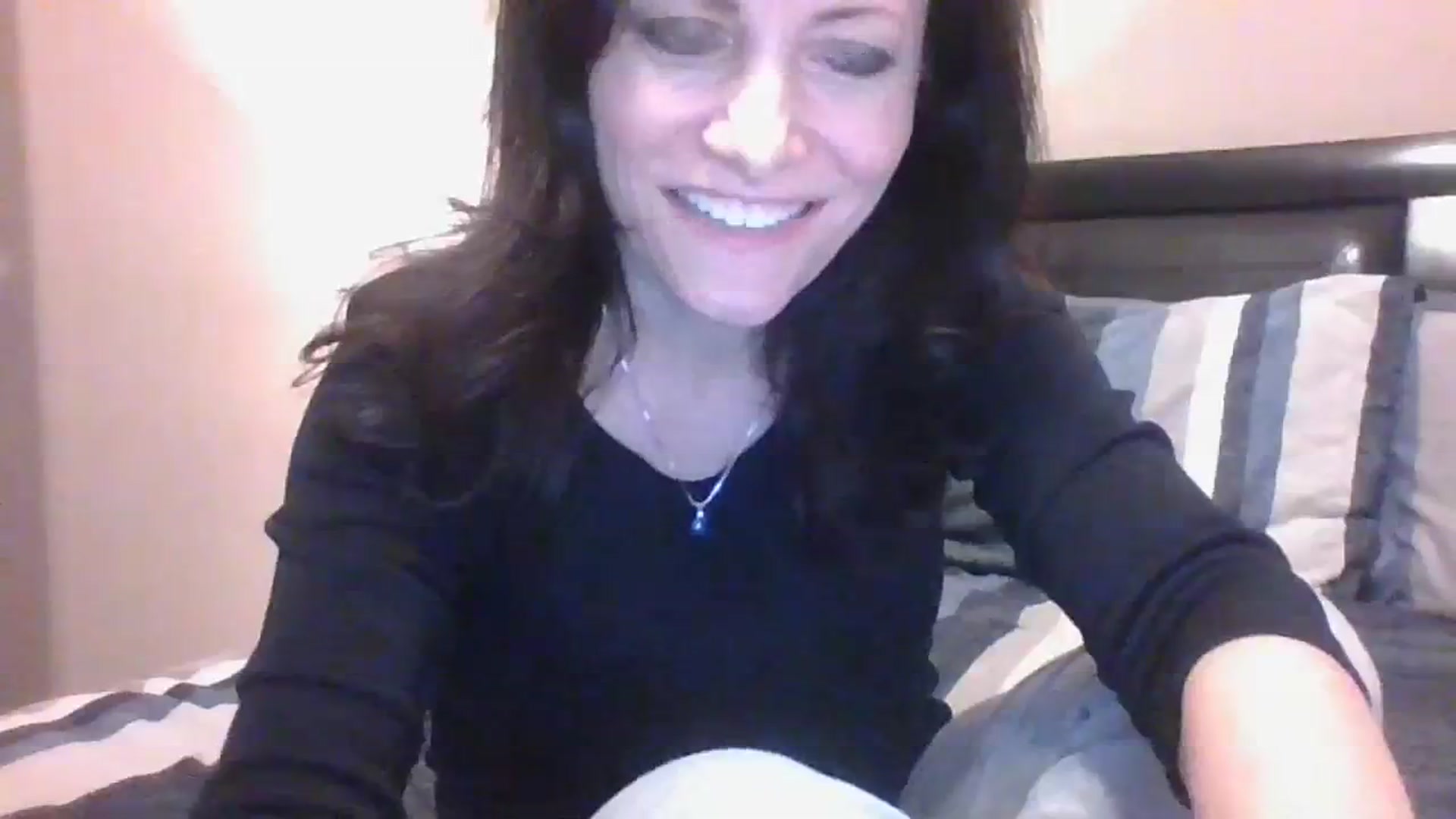 Gallery image thumbnail from LVDOLL's myfreecams stream on, 11/22/2023, 07:35 image 14 of 20
