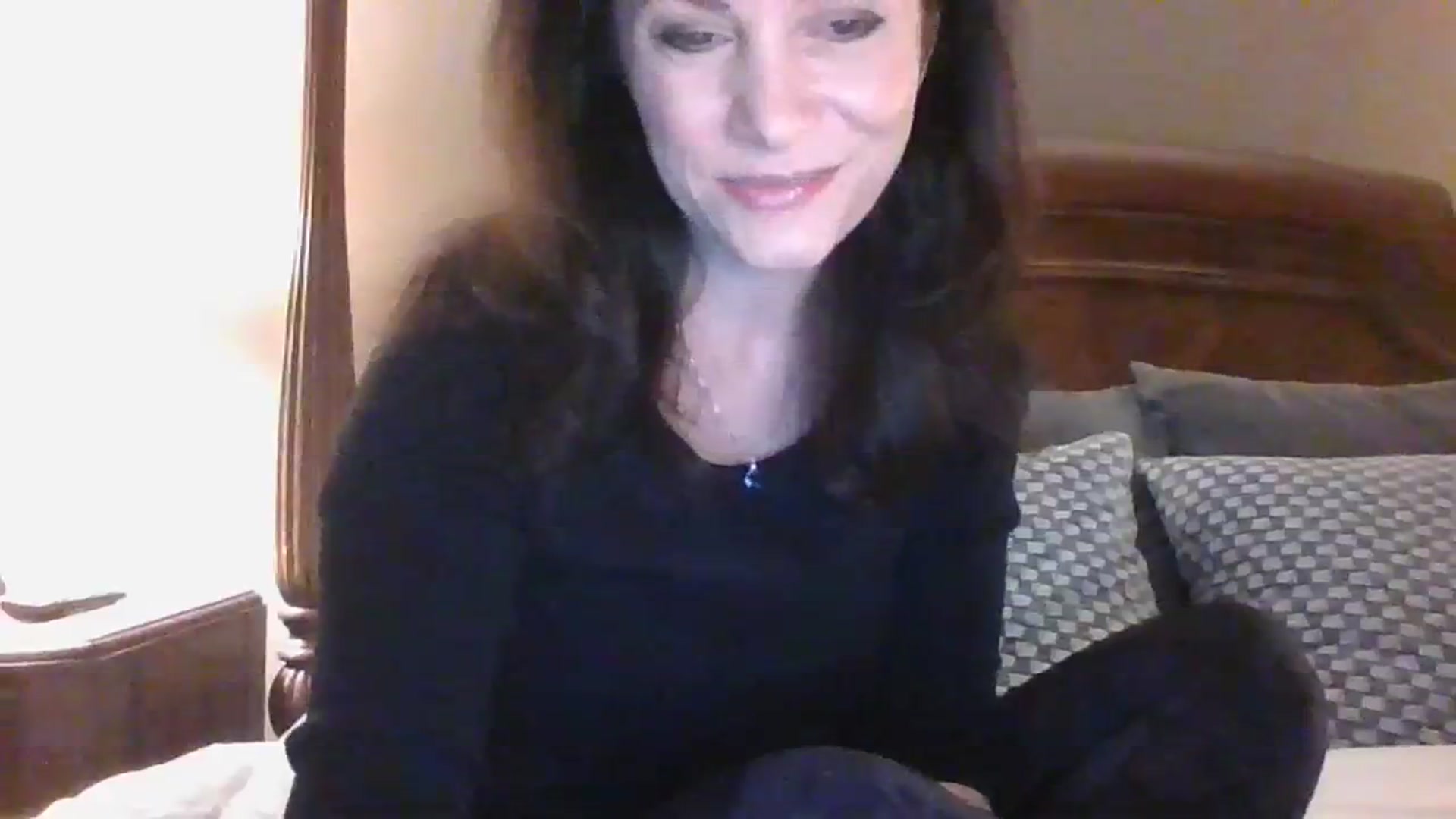 Gallery image thumbnail from LVDOLL's myfreecams stream on, 11/28/2023, 04:38 image 8 of 20
