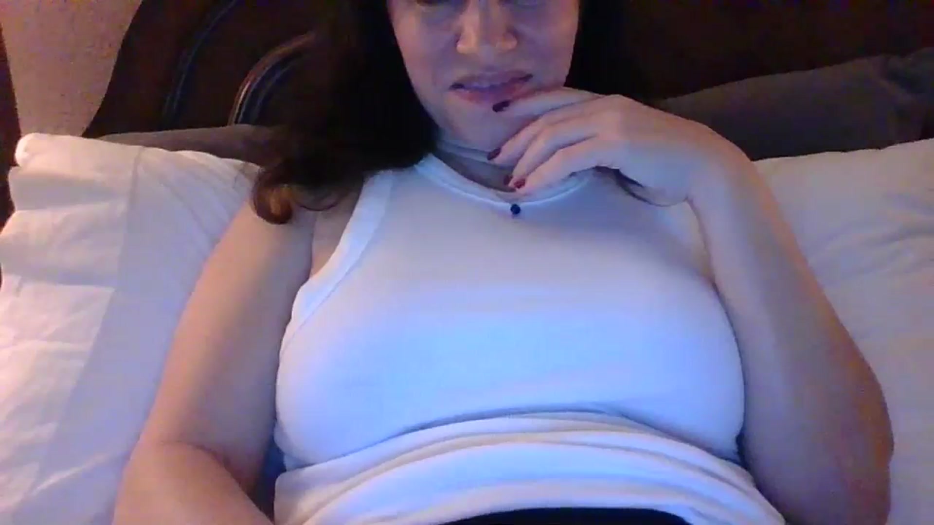 Gallery image thumbnail from LVDOLL's myfreecams stream on, 12/03/2023, 08:32 image 16 of 20