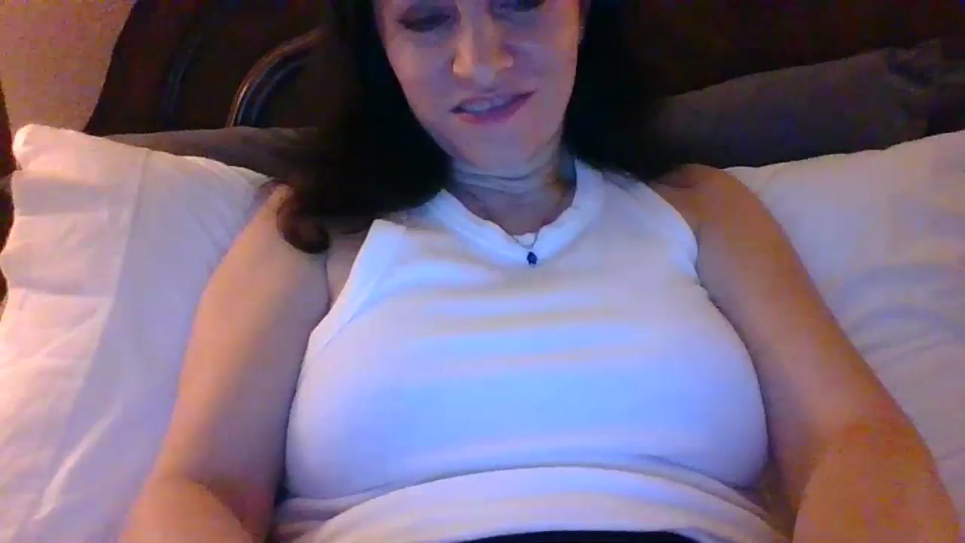 Gallery image thumbnail from LVDOLL's myfreecams stream on, 12/03/2023, 08:32 image 20 of 20
