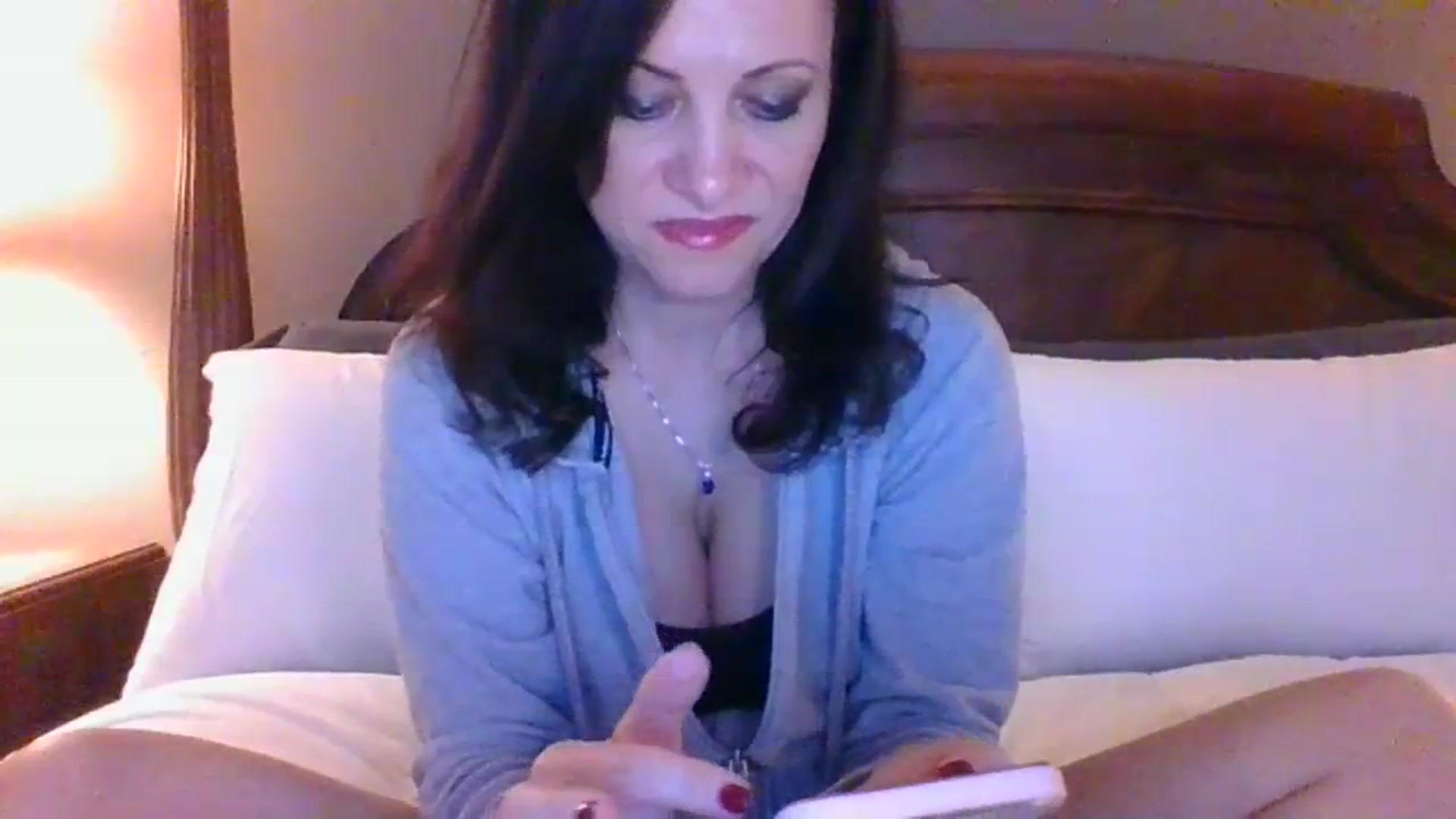Gallery image thumbnail from LVDOLL's myfreecams stream on, 12/05/2023, 05:27 image 6 of 20