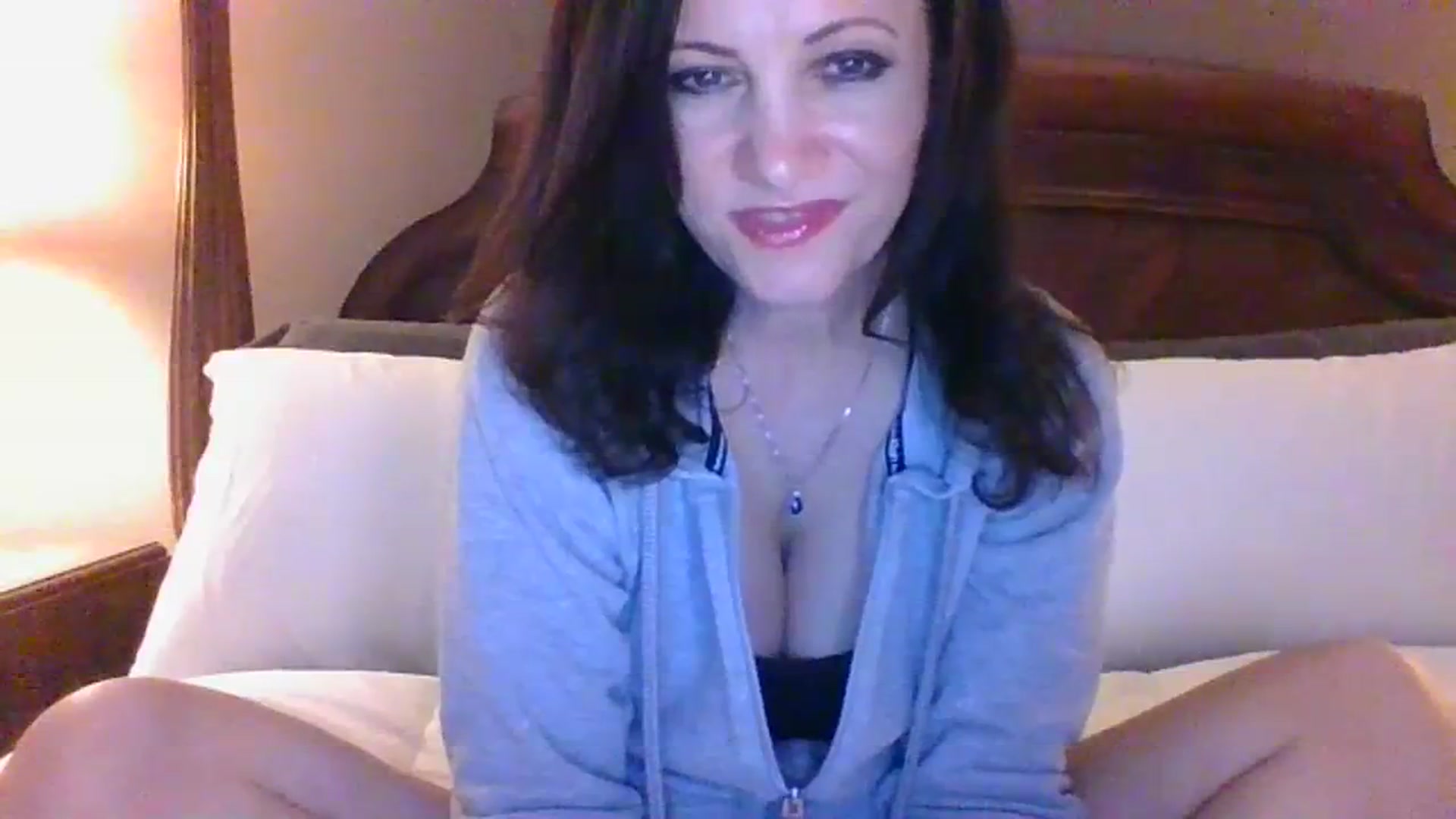 Gallery image thumbnail from LVDOLL's myfreecams stream on, 12/05/2023, 05:27 image 2 of 20