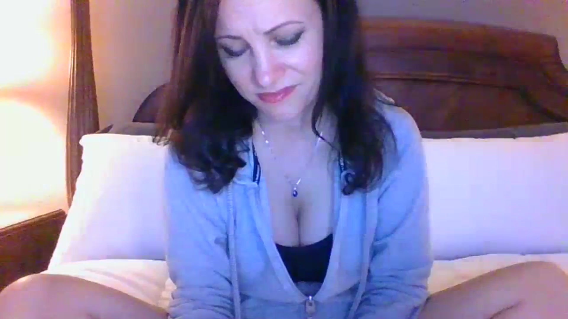 Gallery image thumbnail from LVDOLL's myfreecams stream on, 12/05/2023, 05:27 image 5 of 20