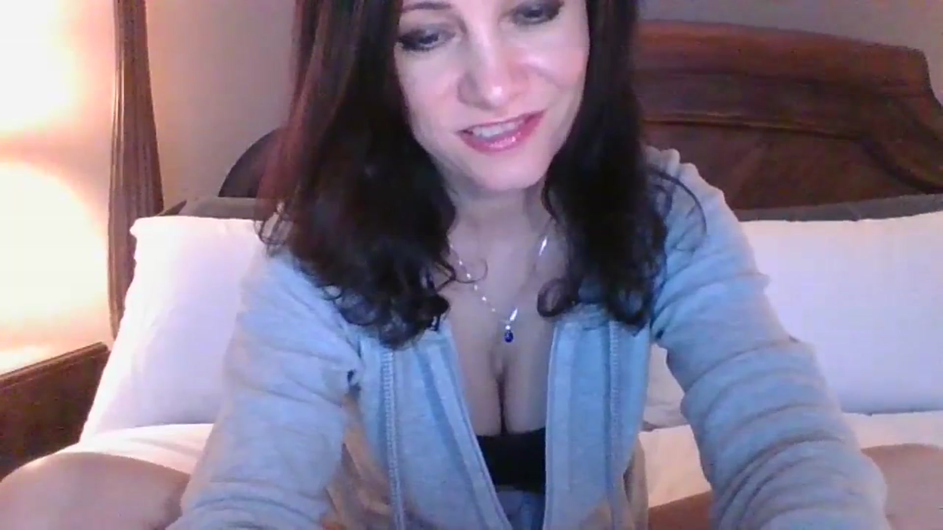 Gallery image thumbnail from LVDOLL's myfreecams stream on, 12/05/2023, 05:27 image 4 of 20