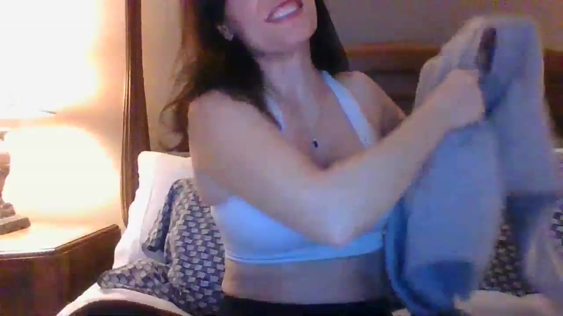 Gallery image thumbnail from LVDOLL's myfreecams stream on, 12/07/2023, 03:21 image 10 of 20