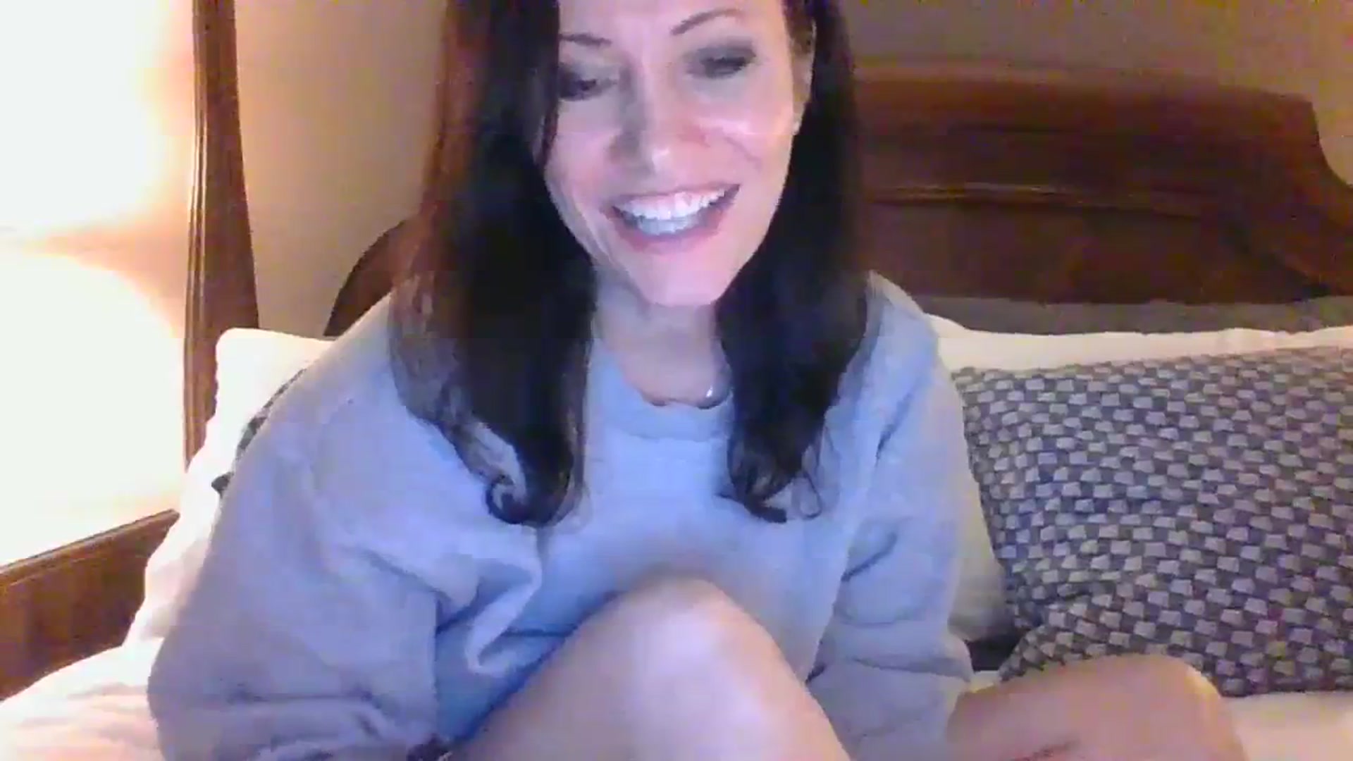 Gallery image thumbnail from LVDOLL's myfreecams stream on, 12/07/2023, 09:39 image 2 of 20