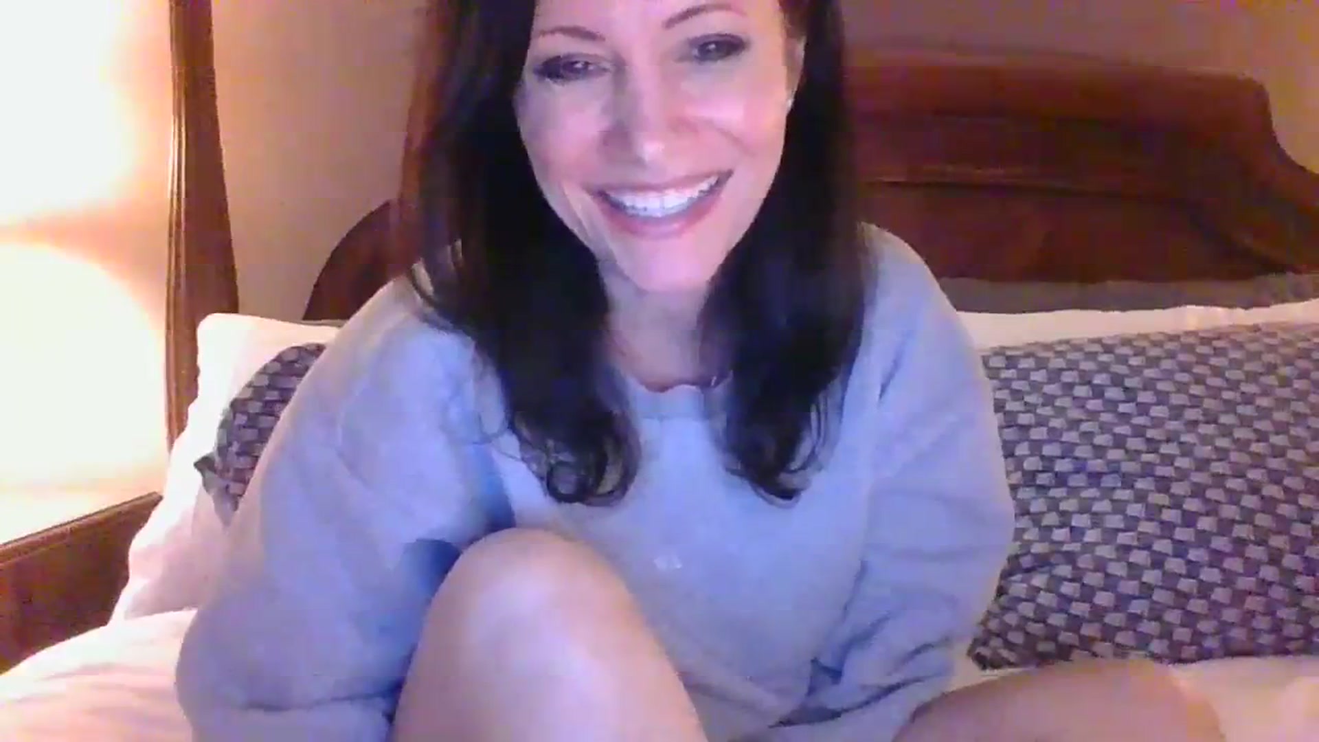 Gallery image thumbnail from LVDOLL's myfreecams stream on, 12/07/2023, 09:39 image 18 of 20