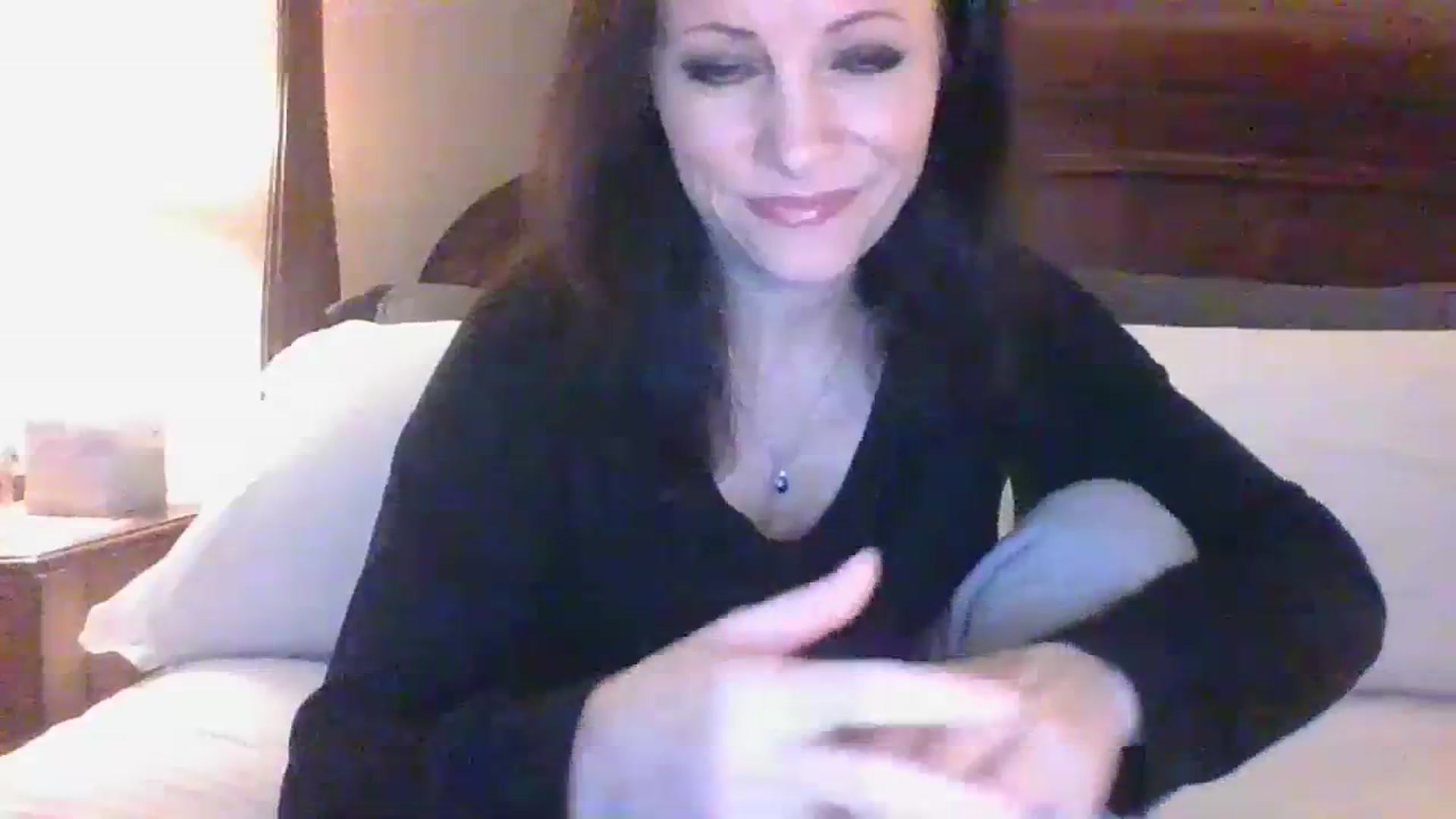 Gallery image thumbnail from LVDOLL's myfreecams stream on, 12/10/2023, 05:38 image 7 of 20