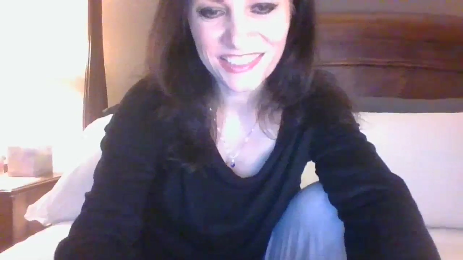 Gallery image thumbnail from LVDOLL's myfreecams stream on, 12/10/2023, 05:38 image 4 of 20