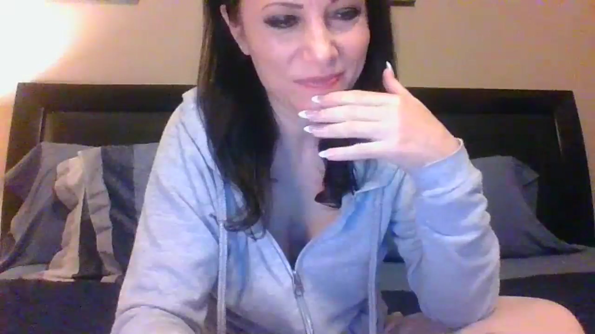 Gallery image thumbnail from LVDOLL's myfreecams stream on, 12/11/2023, 05:41 image 6 of 20
