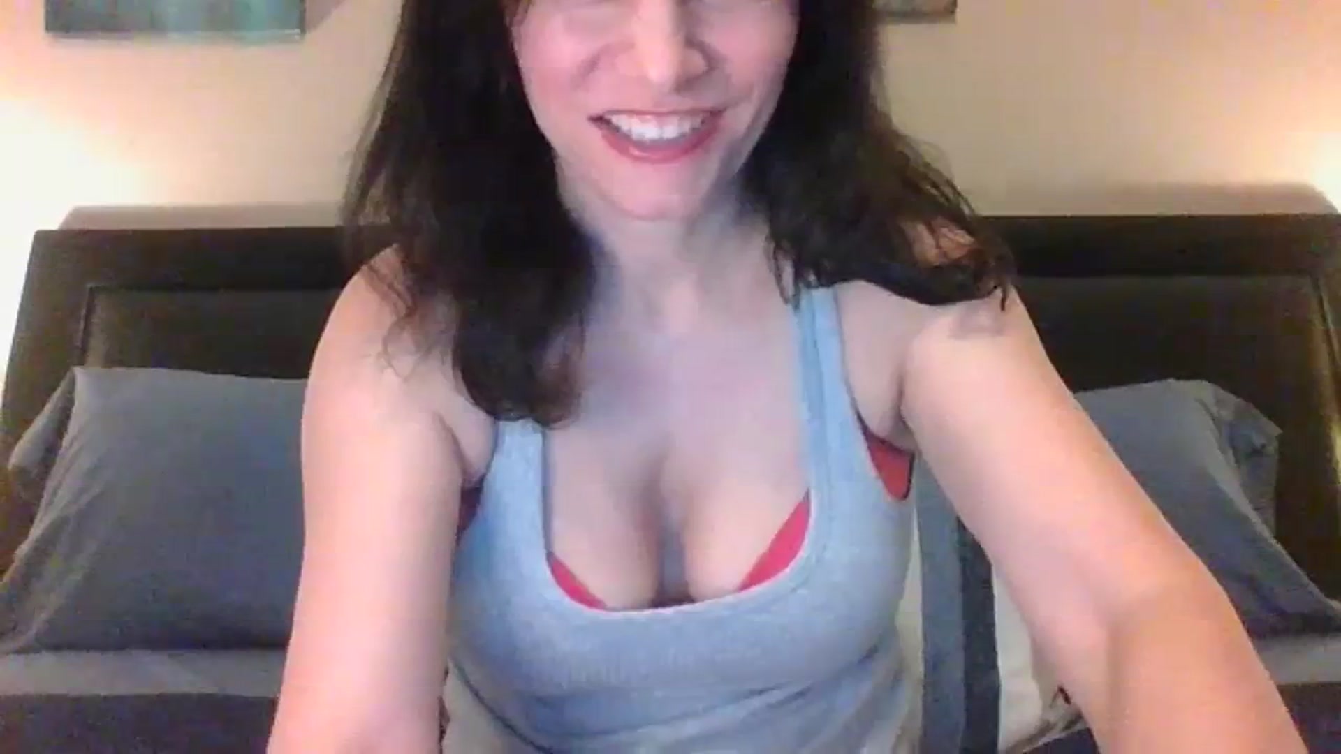 Gallery image thumbnail from LVDOLL's myfreecams stream on, 12/12/2023, 04:06 image 8 of 20