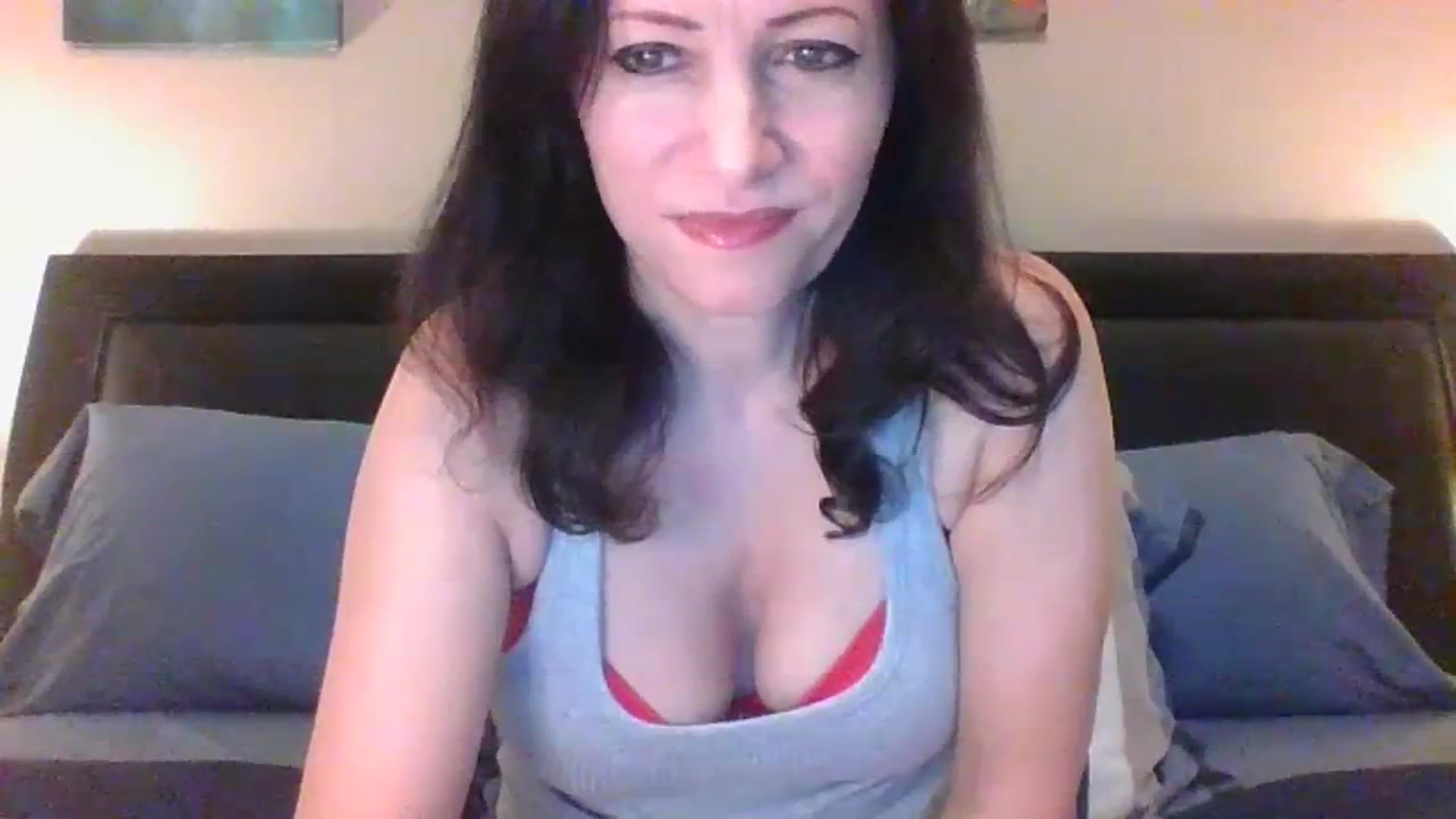 Gallery image thumbnail from LVDOLL's myfreecams stream on, 12/12/2023, 04:06 image 9 of 20