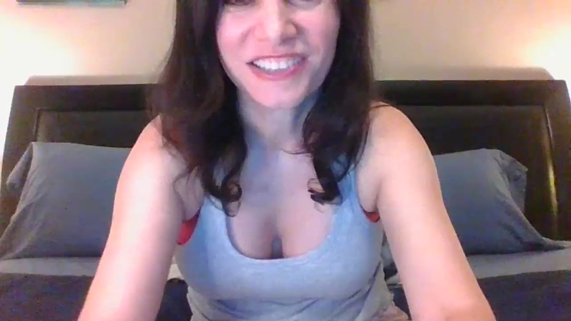 Gallery image thumbnail from LVDOLL's myfreecams stream on, 12/12/2023, 05:33 image 14 of 20