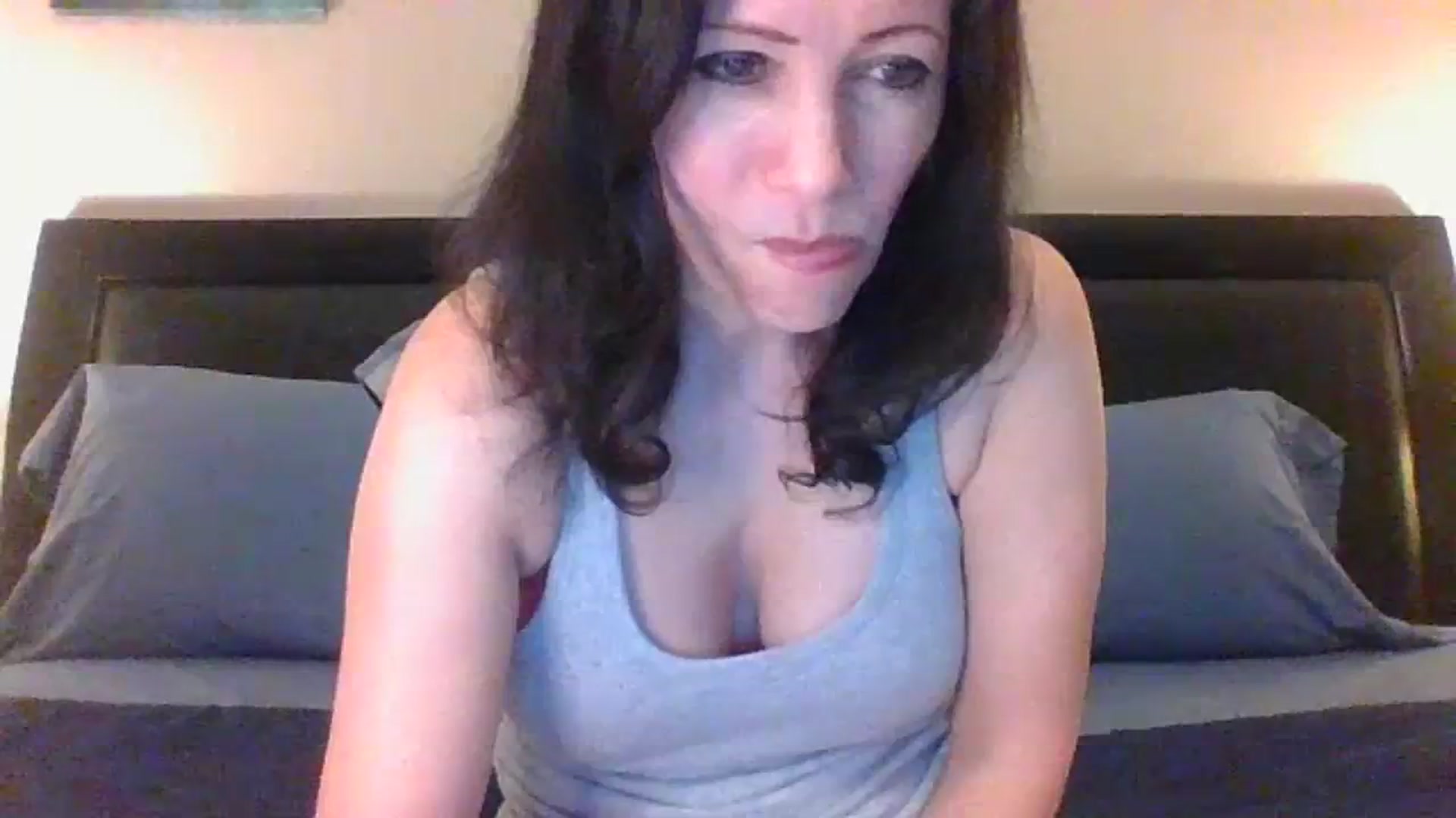 Gallery image thumbnail from LVDOLL's myfreecams stream on, 12/12/2023, 05:33 image 19 of 20