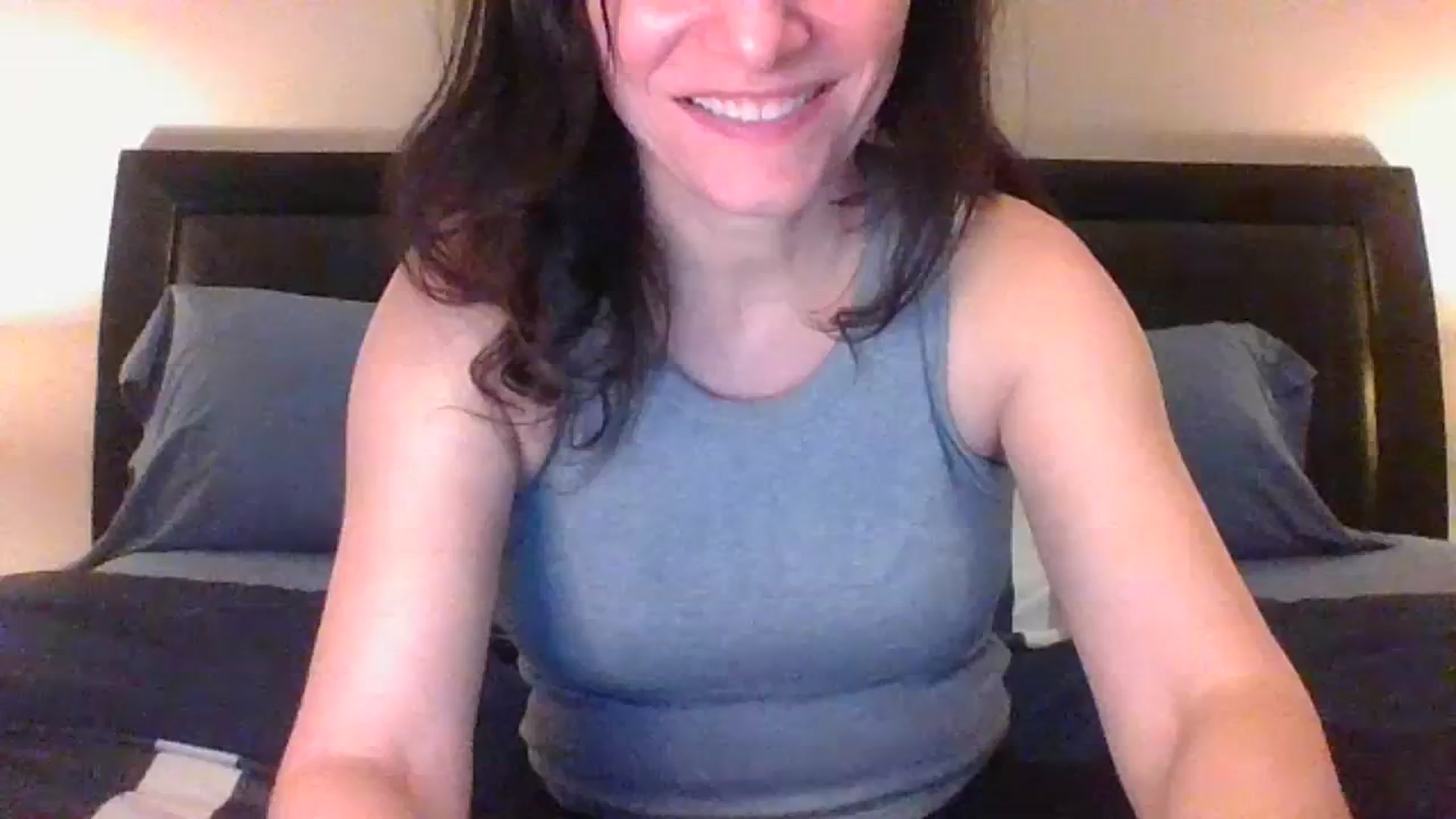 Gallery image thumbnail from LVDOLL's myfreecams stream on, 12/13/2023, 24:51 image 12 of 20