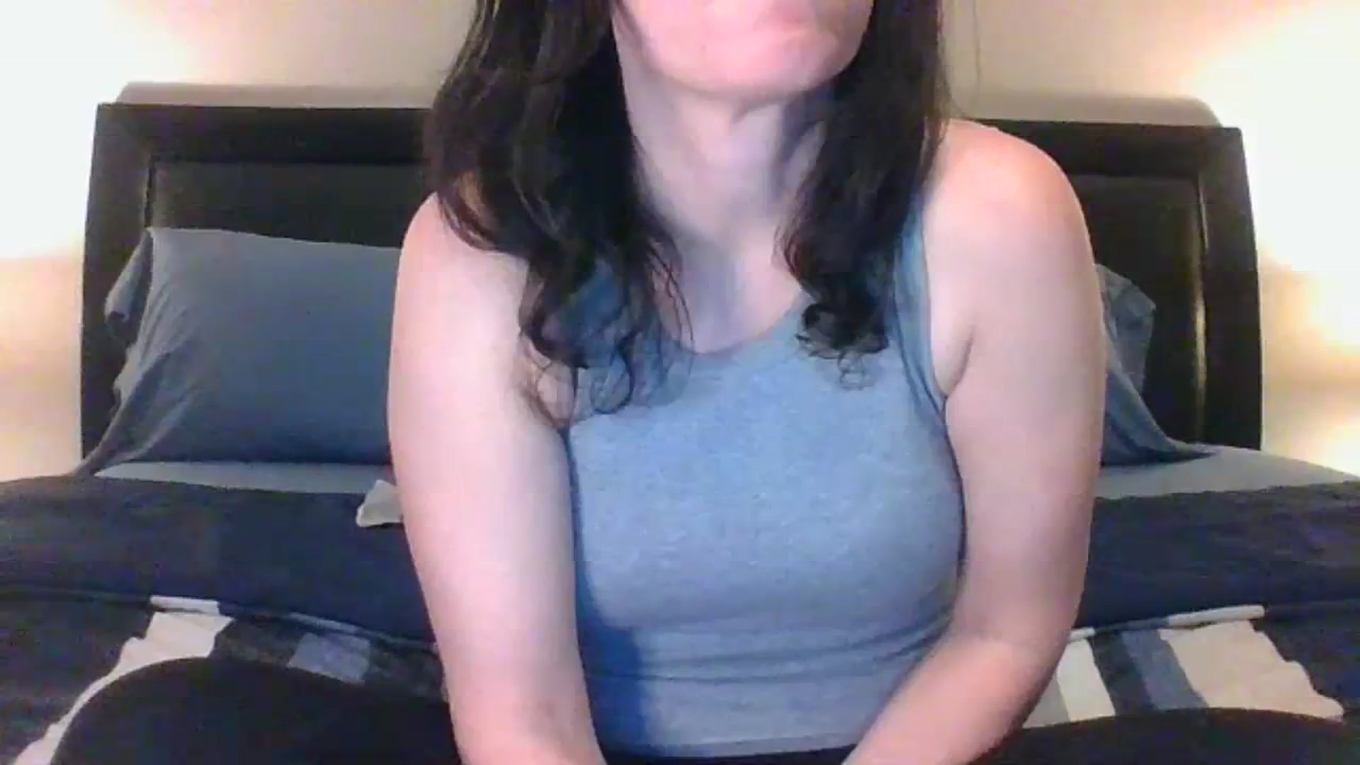 Gallery image thumbnail from LVDOLL's myfreecams stream on, 12/13/2023, 24:51 image 9 of 20