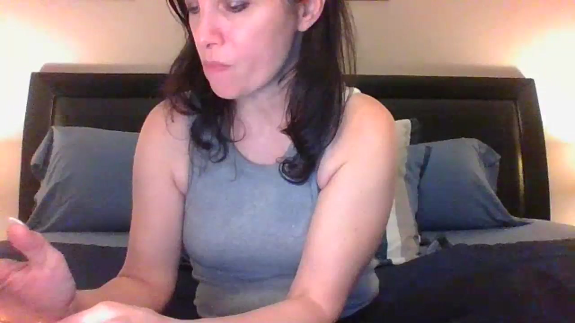 Gallery image thumbnail from LVDOLL's myfreecams stream on, 12/13/2023, 24:51 image 14 of 20