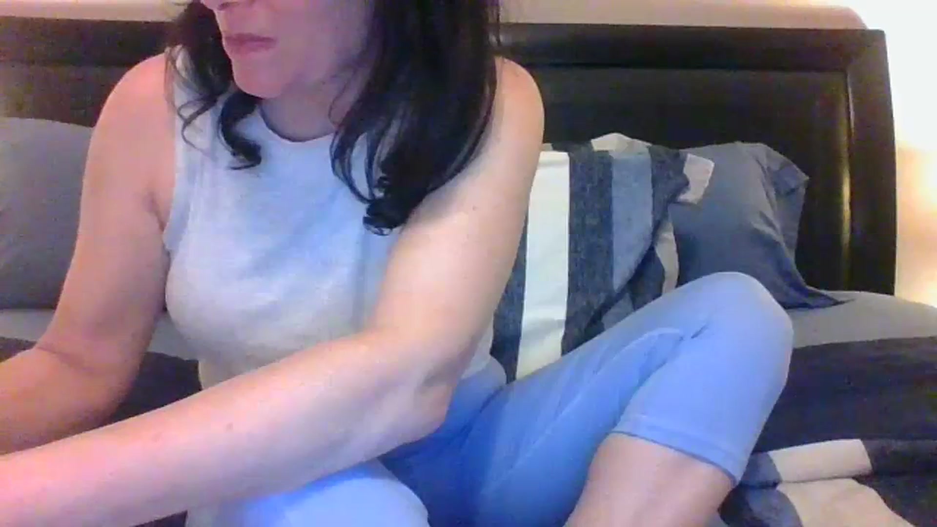 Gallery image thumbnail from LVDOLL's myfreecams stream on, 12/13/2023, 06:01 image 5 of 20