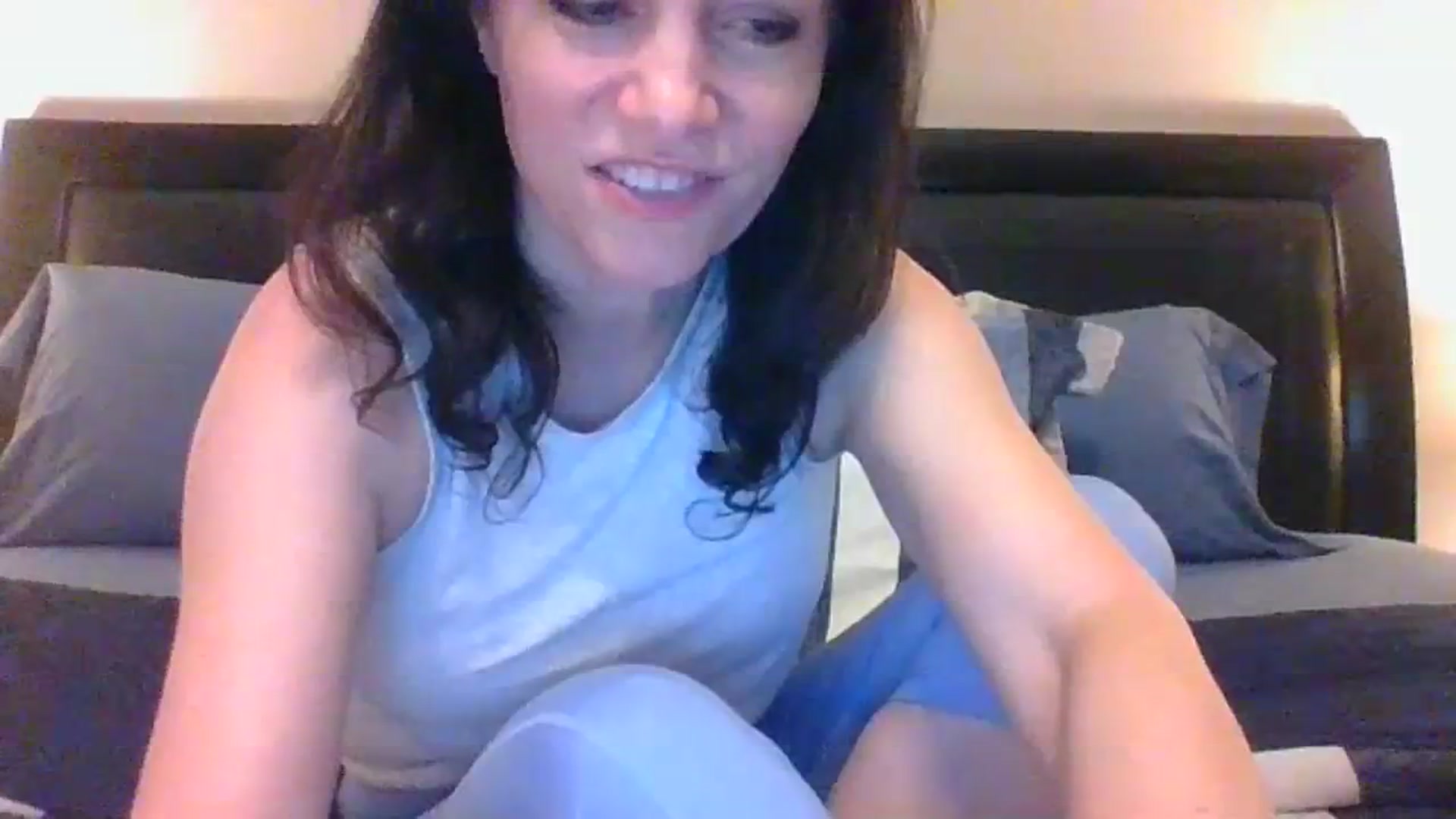 Gallery image thumbnail from LVDOLL's myfreecams stream on, 12/13/2023, 06:01 image 20 of 20