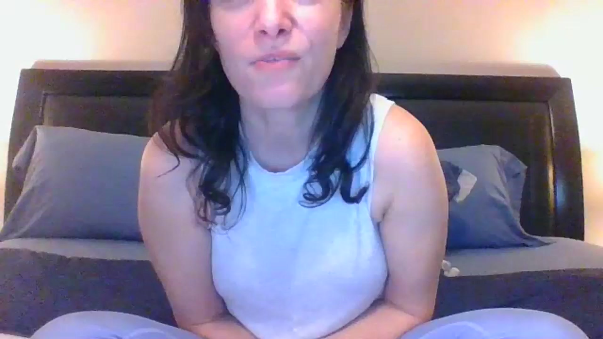 Gallery image thumbnail from LVDOLL's myfreecams stream on, 12/13/2023, 07:01 image 1 of 20