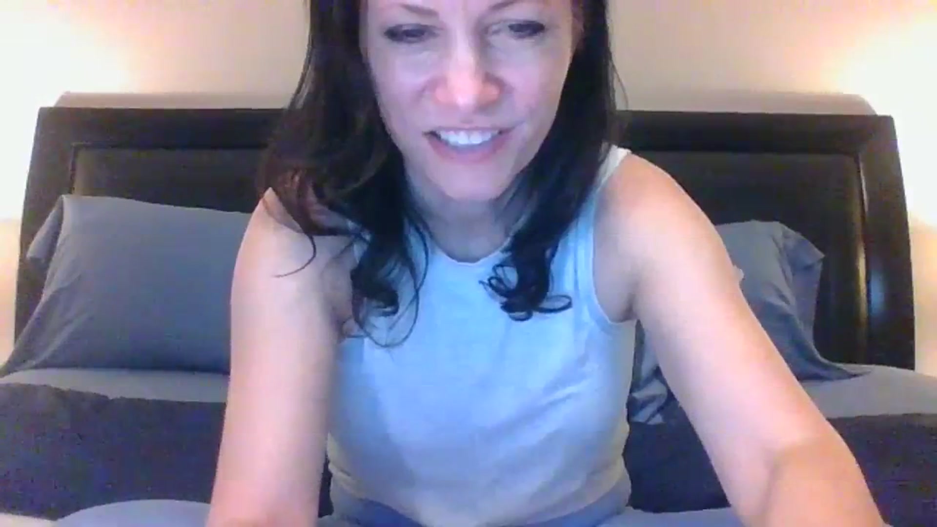 Gallery image thumbnail from LVDOLL's myfreecams stream on, 12/13/2023, 07:01 image 7 of 20