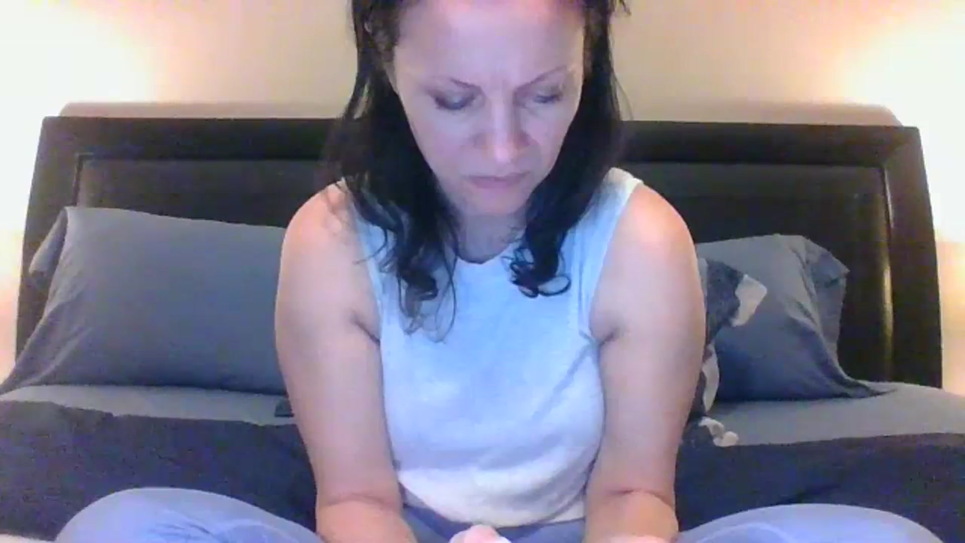 Gallery image thumbnail from LVDOLL's myfreecams stream on, 12/13/2023, 07:01 image 20 of 20