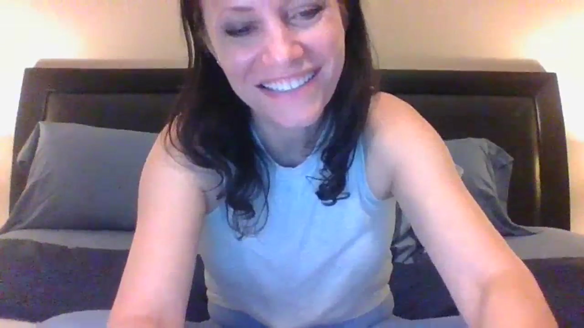 Gallery image thumbnail from LVDOLL's myfreecams stream on, 12/13/2023, 07:42 image 9 of 20