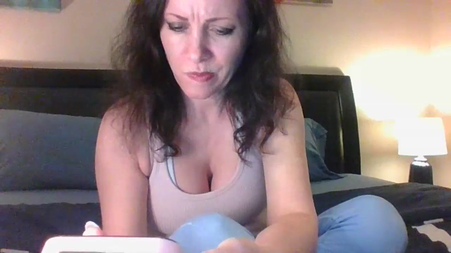 Gallery image thumbnail from LVDOLL's myfreecams stream on, 12/14/2023, 05:25 image 10 of 20