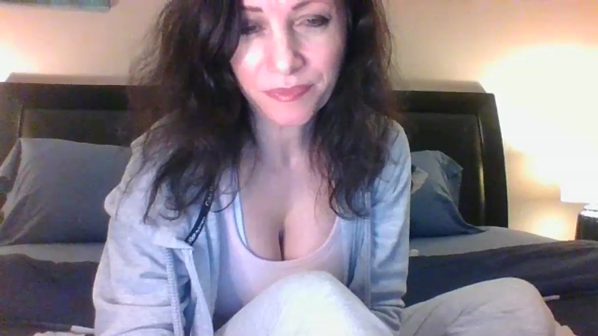 Gallery image thumbnail from LVDOLL's myfreecams stream on, 12/14/2023, 06:30 image 6 of 20