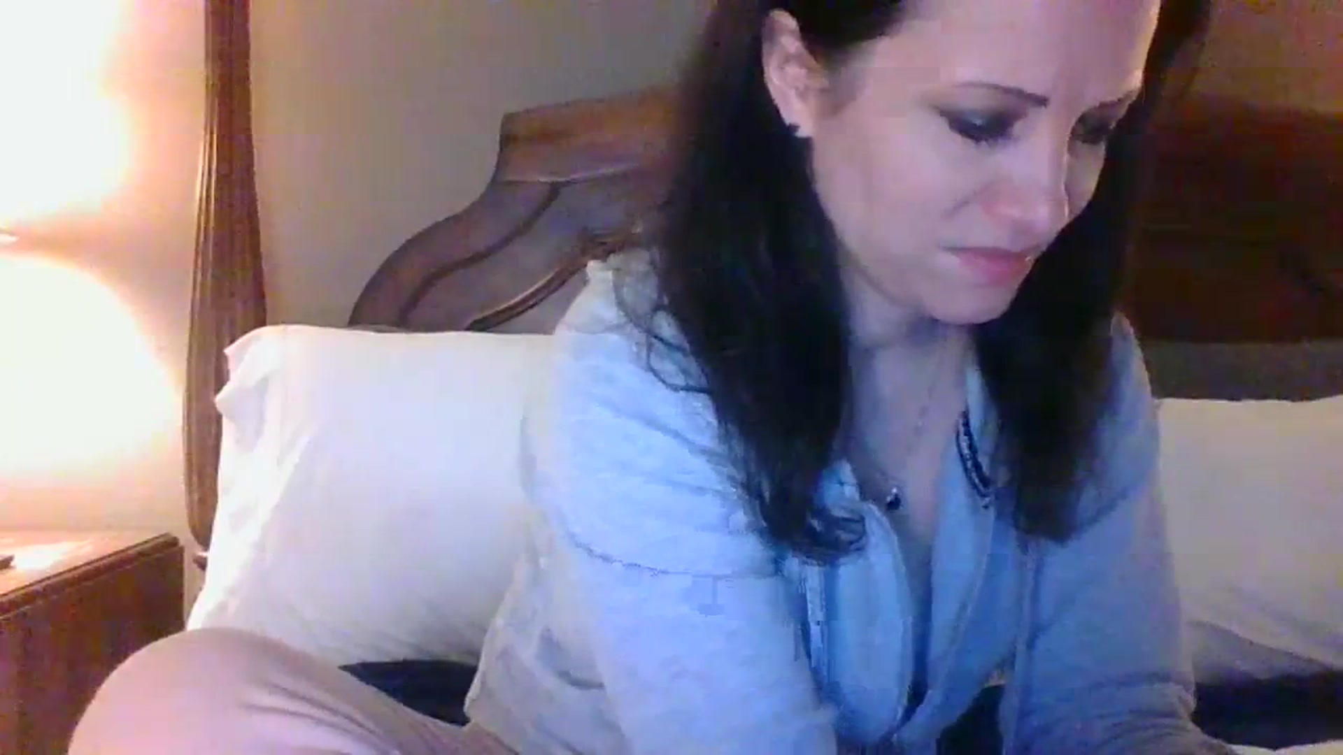 Gallery image thumbnail from LVDOLL's myfreecams stream on, 12/20/2023, 02:40 image 6 of 20