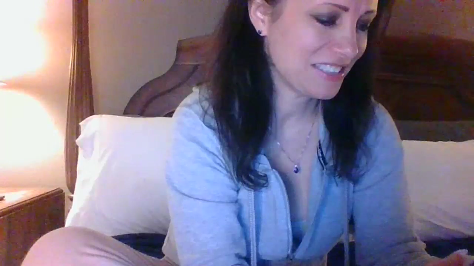 Gallery image thumbnail from LVDOLL's myfreecams stream on, 12/20/2023, 02:40 image 15 of 20