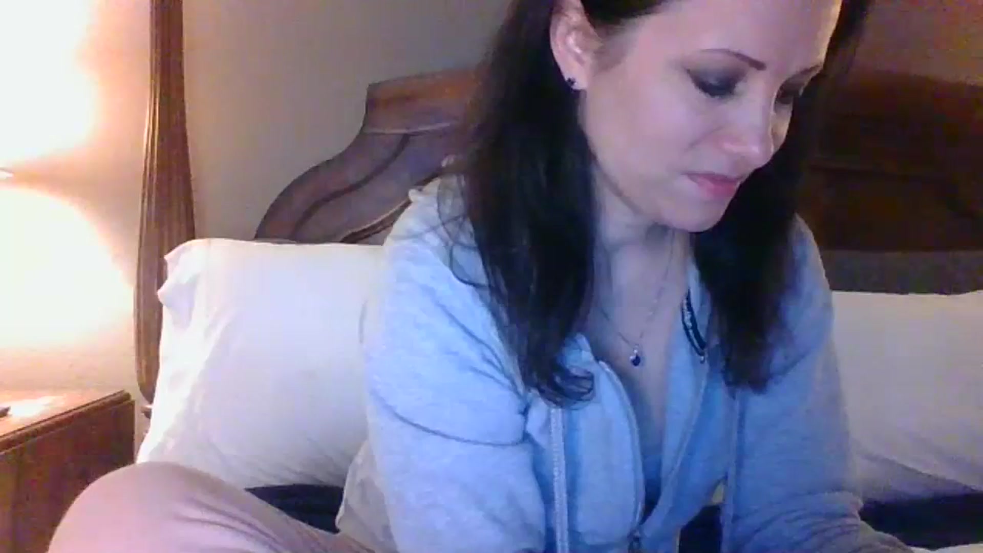 Gallery image thumbnail from LVDOLL's myfreecams stream on, 12/20/2023, 02:40 image 3 of 20