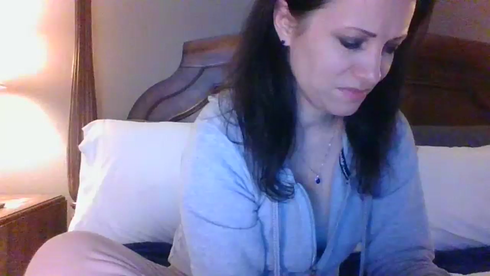 Gallery image thumbnail from LVDOLL's myfreecams stream on, 12/20/2023, 02:40 image 8 of 20