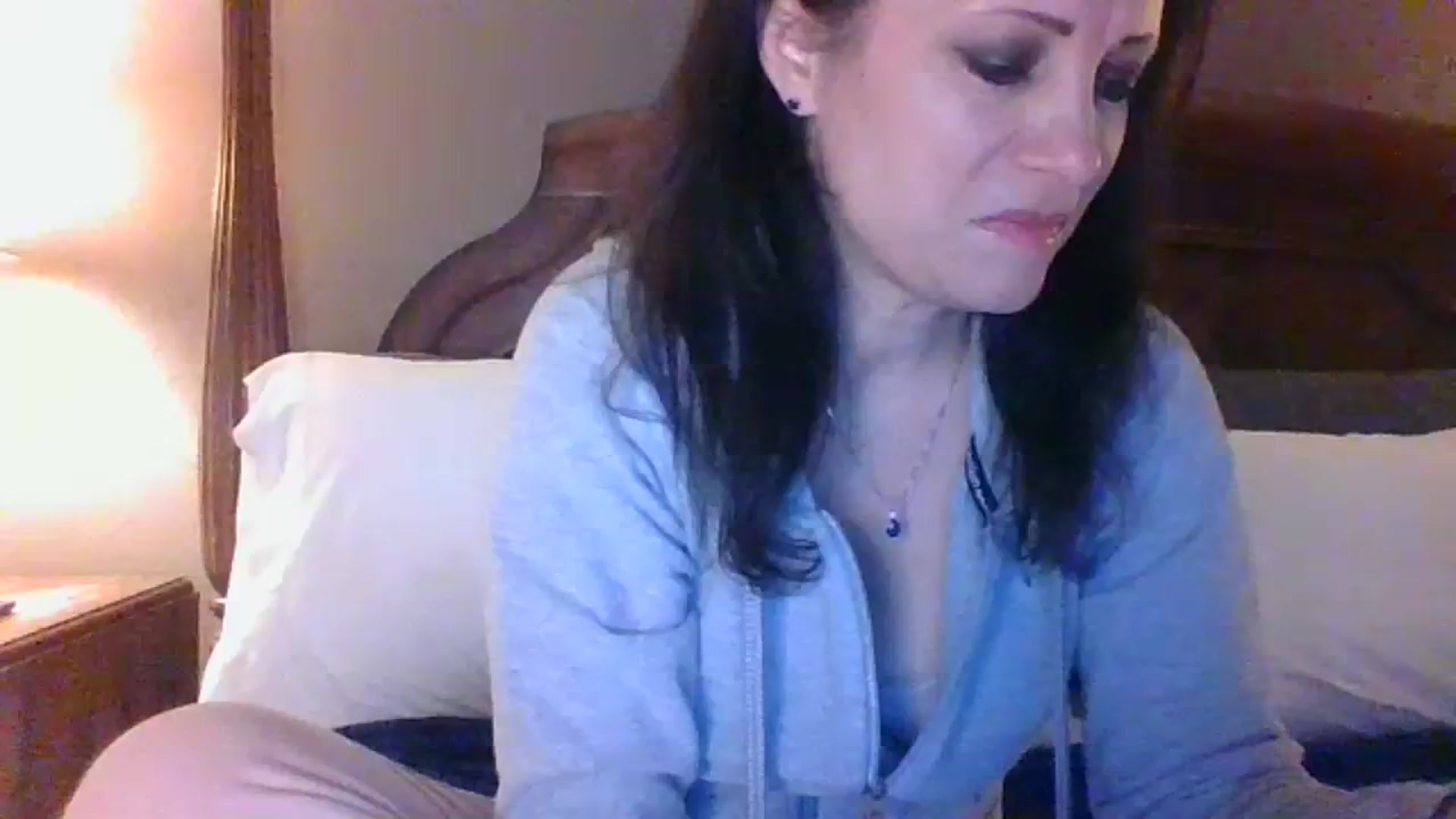 Gallery image thumbnail from LVDOLL's myfreecams stream on, 12/20/2023, 02:40 image 18 of 20