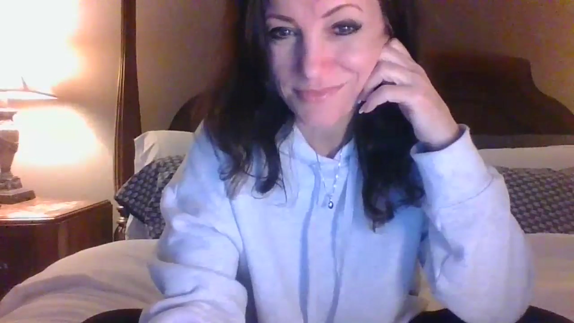 Gallery image thumbnail from LVDOLL's myfreecams stream on, 12/21/2023, 06:08 image 12 of 20