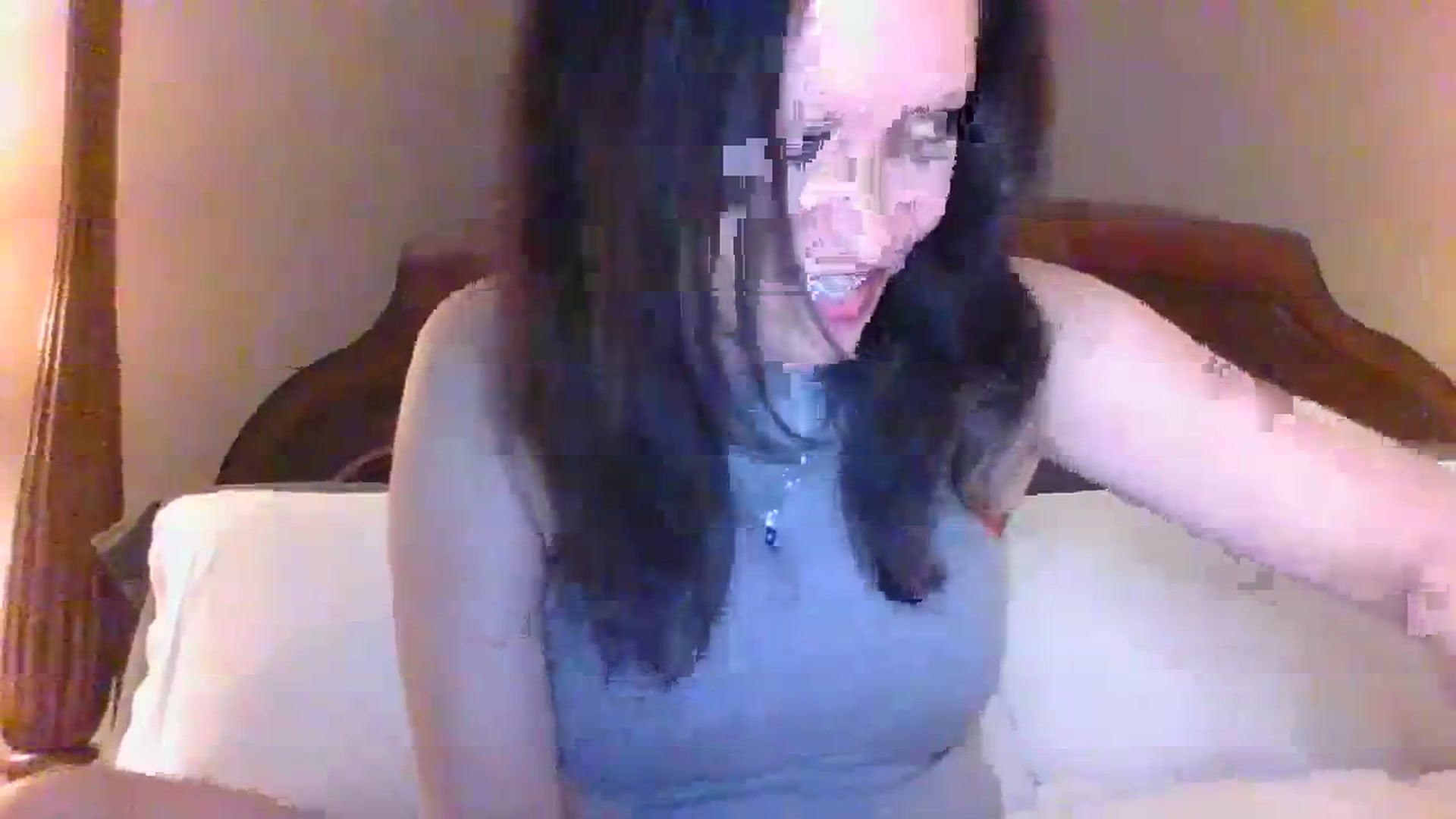 Gallery image thumbnail from LVDOLL's myfreecams stream on, 12/27/2023, 04:36 image 12 of 20