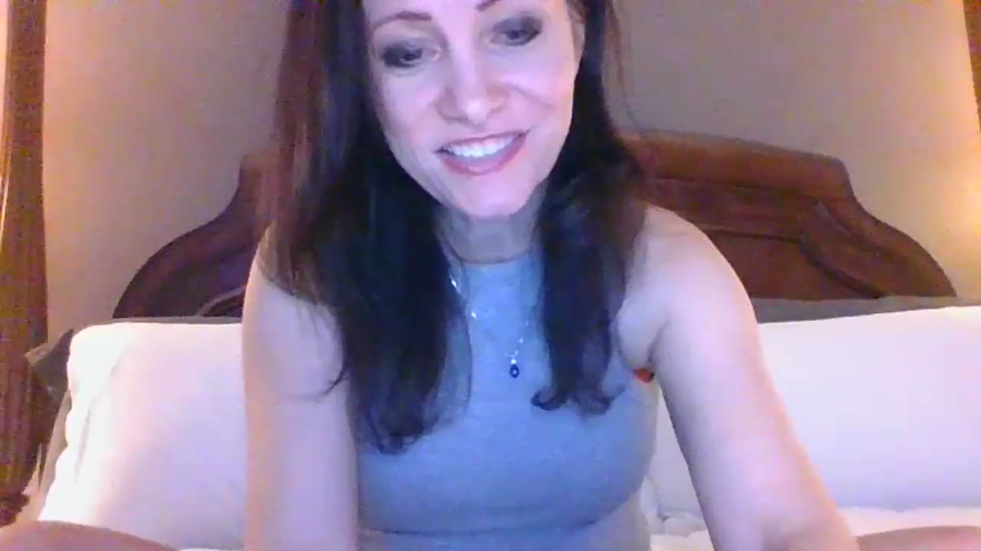 Gallery image thumbnail from LVDOLL's myfreecams stream on, 12/27/2023, 04:36 image 14 of 20