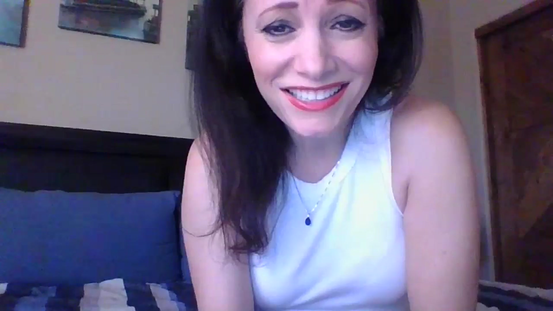 Gallery image thumbnail from LVDOLL's myfreecams stream on, 12/29/2023, 23:26 image 6 of 20