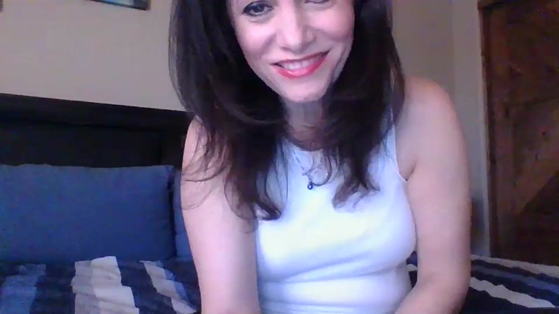 Gallery image thumbnail from LVDOLL's myfreecams stream on, 12/29/2023, 23:26 image 12 of 20