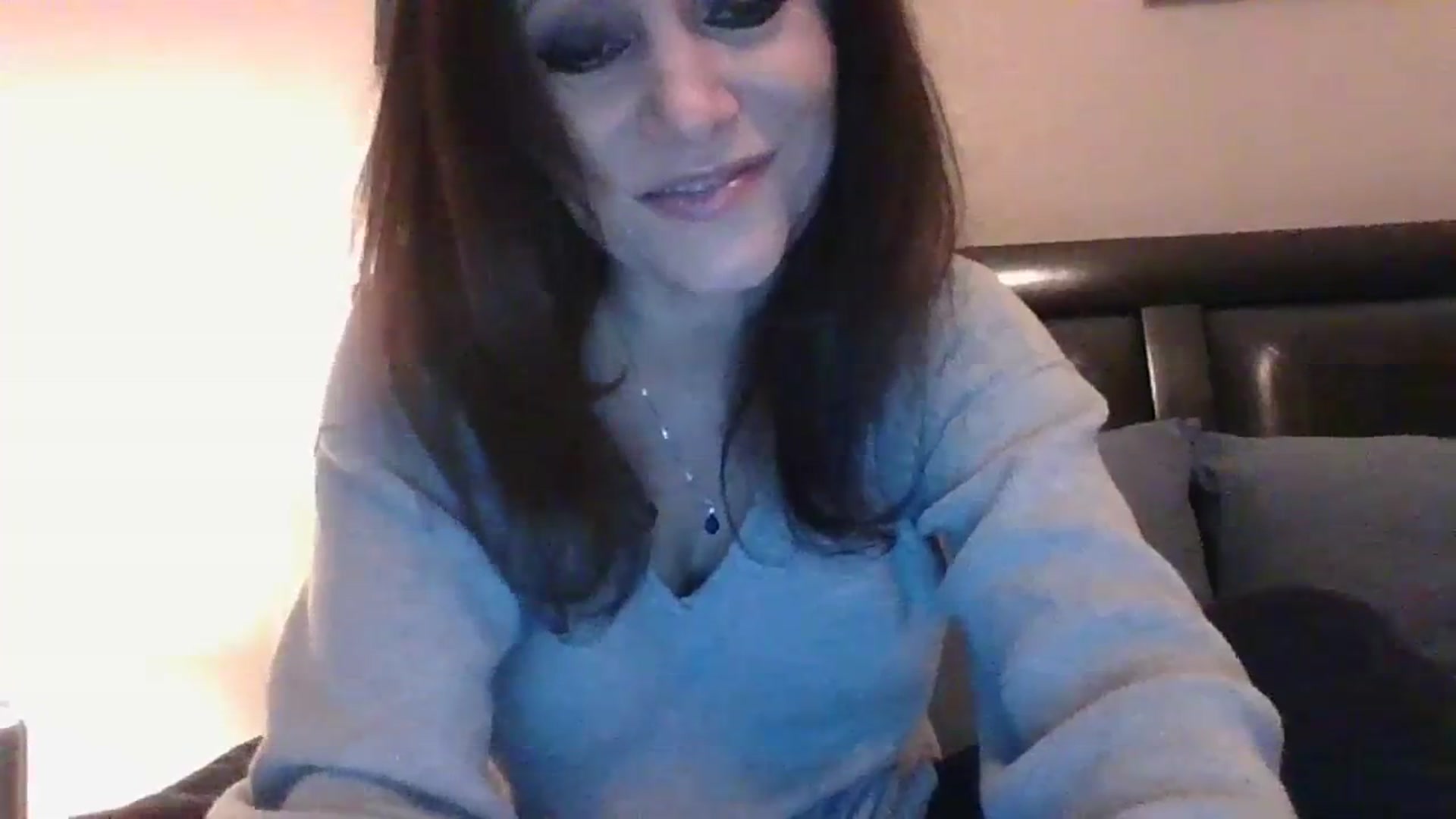 Gallery image thumbnail from LVDOLL's myfreecams stream on, 01/01/2024, 24:58 image 18 of 20