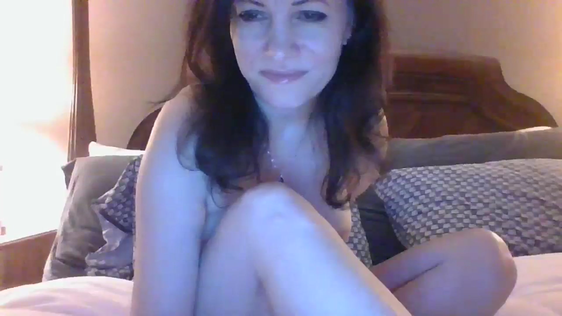 Gallery image thumbnail from LVDOLL's myfreecams stream on, 01/04/2024, 04:22 image 8 of 20