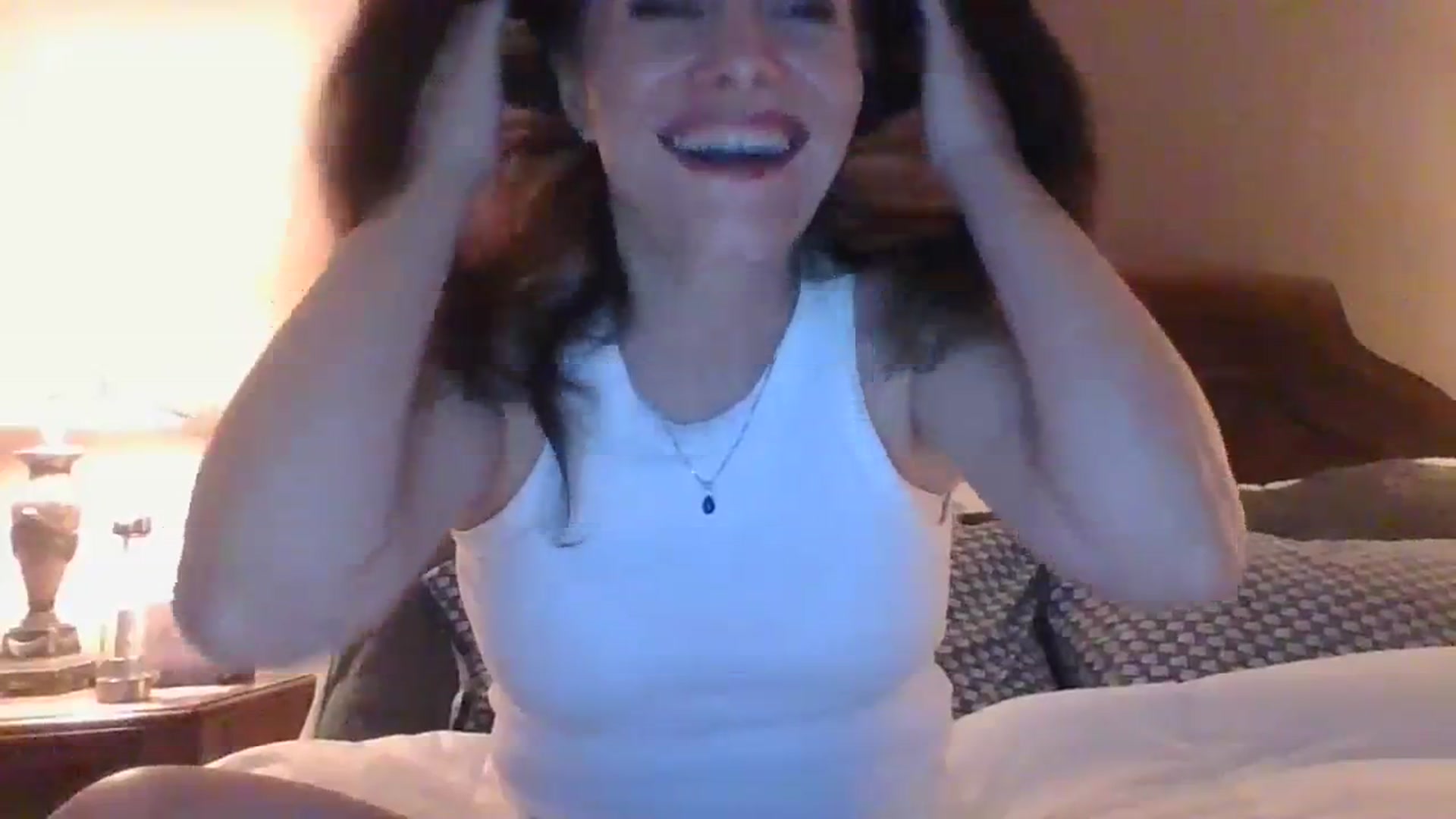 Gallery image thumbnail from LVDOLL's myfreecams stream on, 01/05/2024, 05:43 image 10 of 20