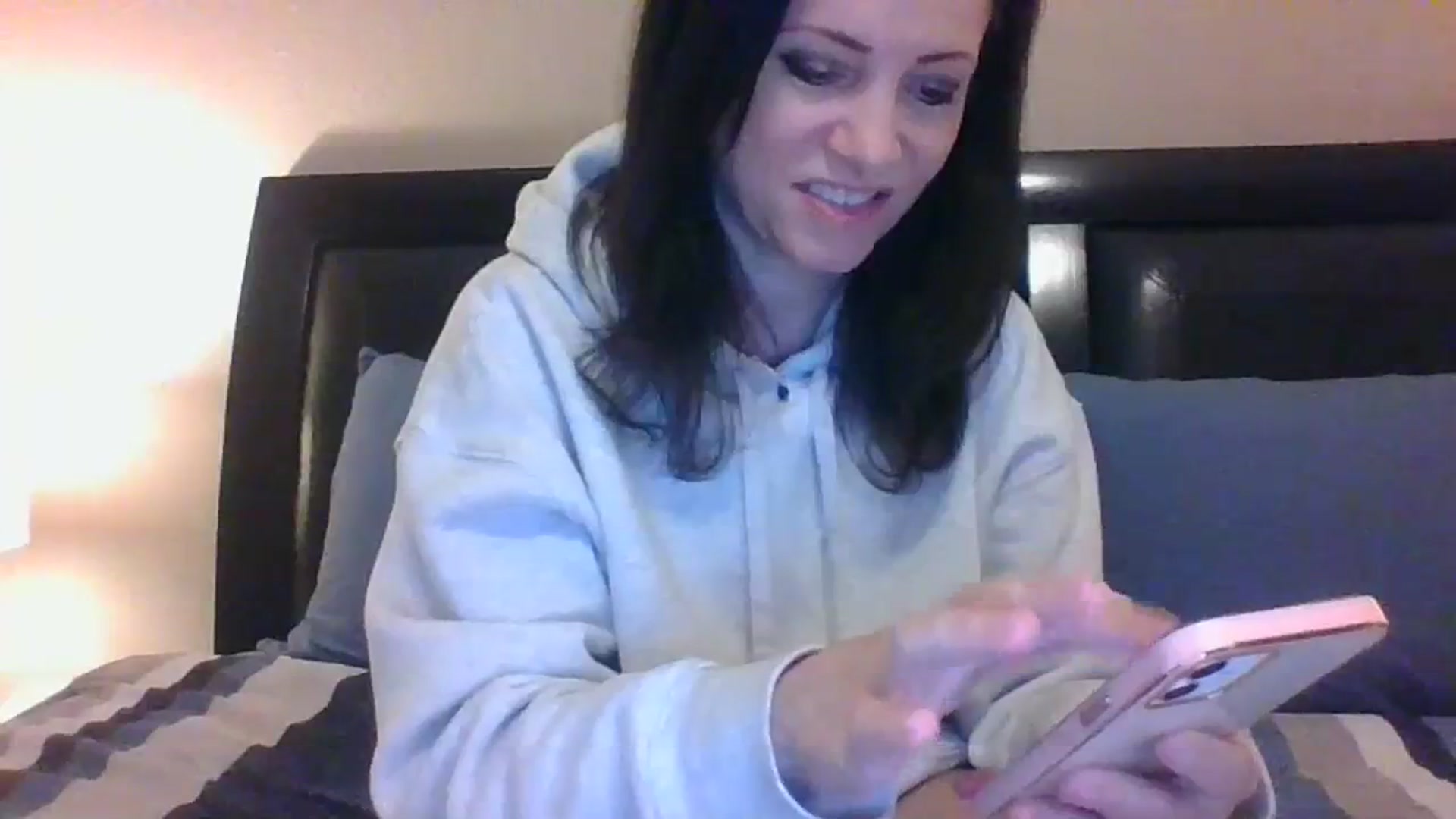 Gallery image thumbnail from LVDOLL's myfreecams stream on, 01/08/2024, 03:59 image 9 of 20