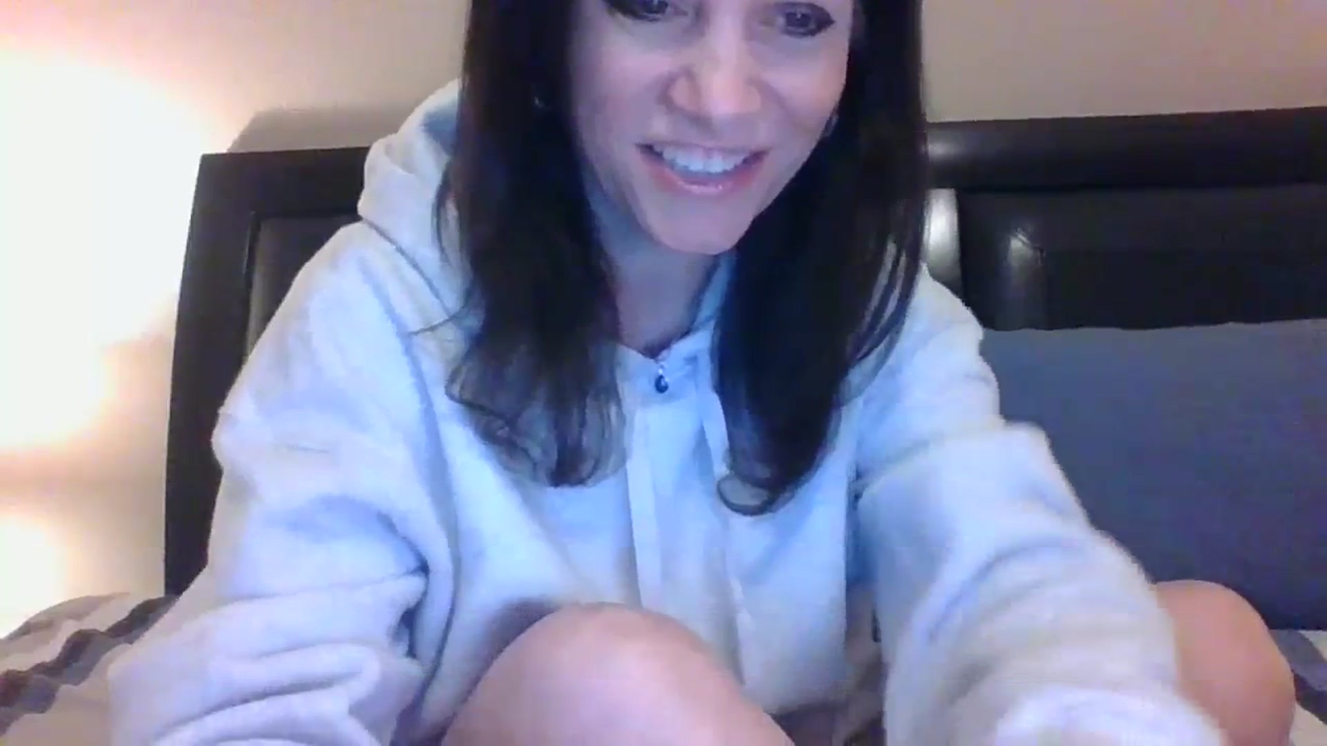 Gallery image thumbnail from LVDOLL's myfreecams stream on, 01/08/2024, 03:59 image 15 of 20